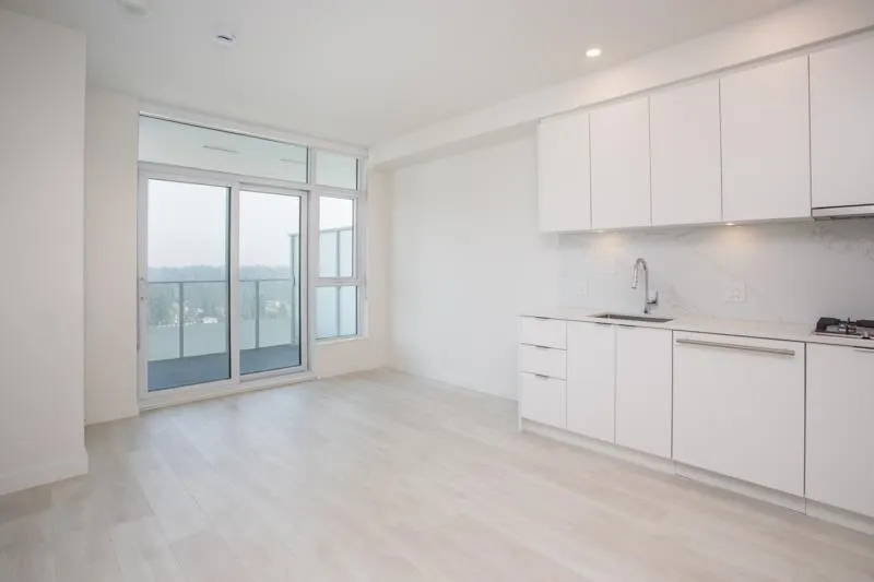 2906 537 Cottonwood Avenue