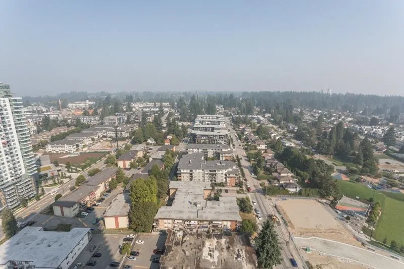 2906 537 Cottonwood Avenue