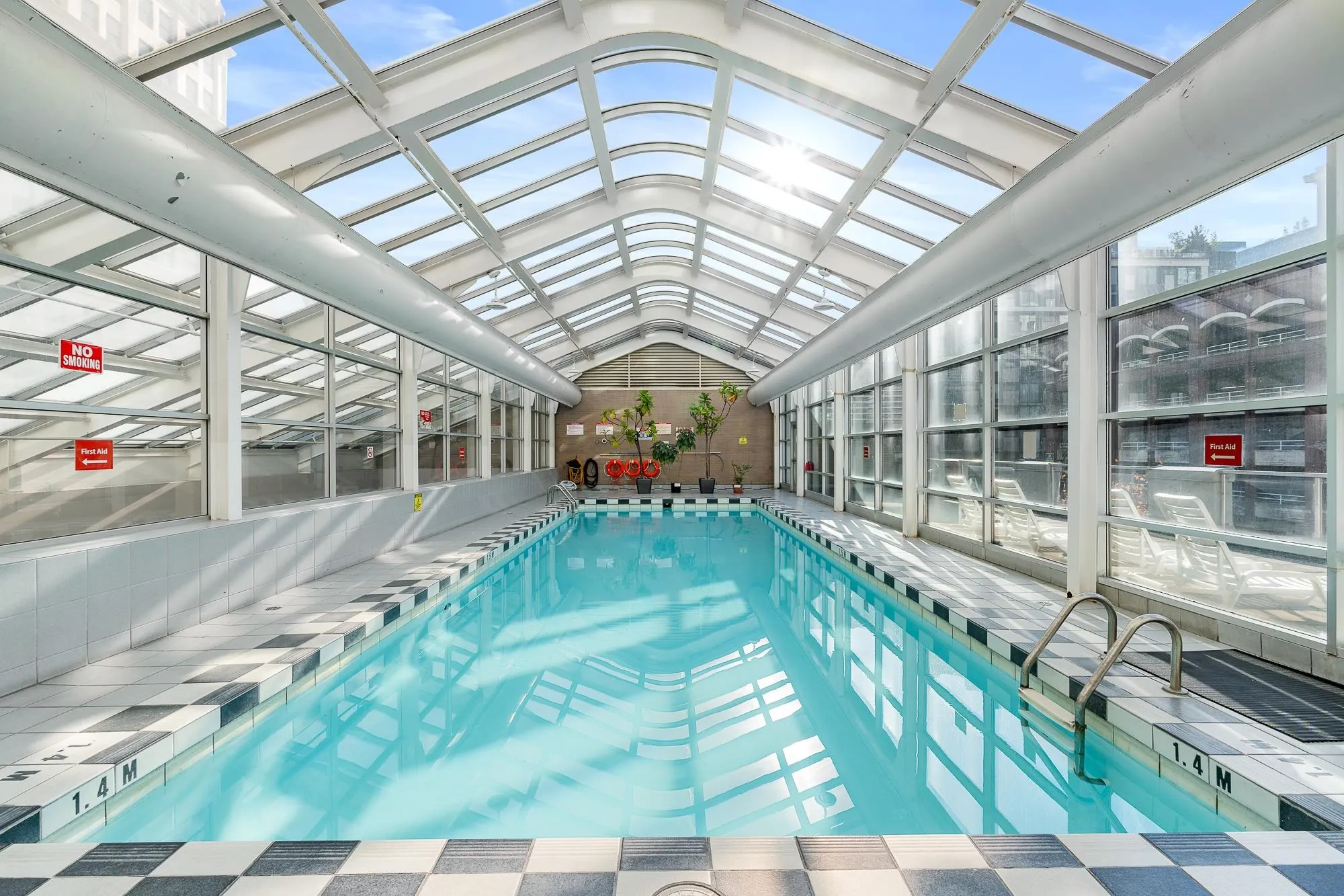 805 438 Seymour Street