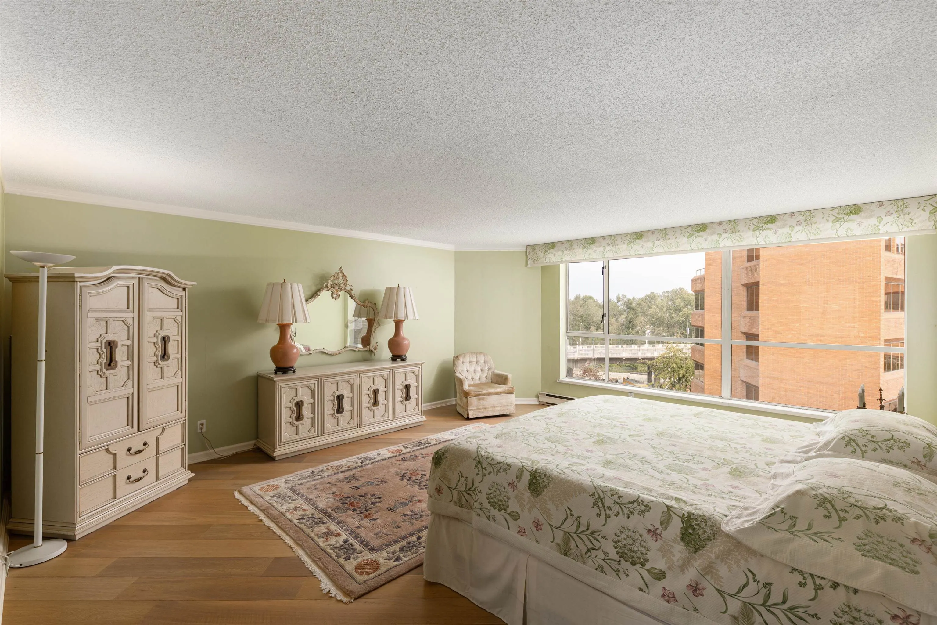 1009 1450 Pennyfarthing Drive