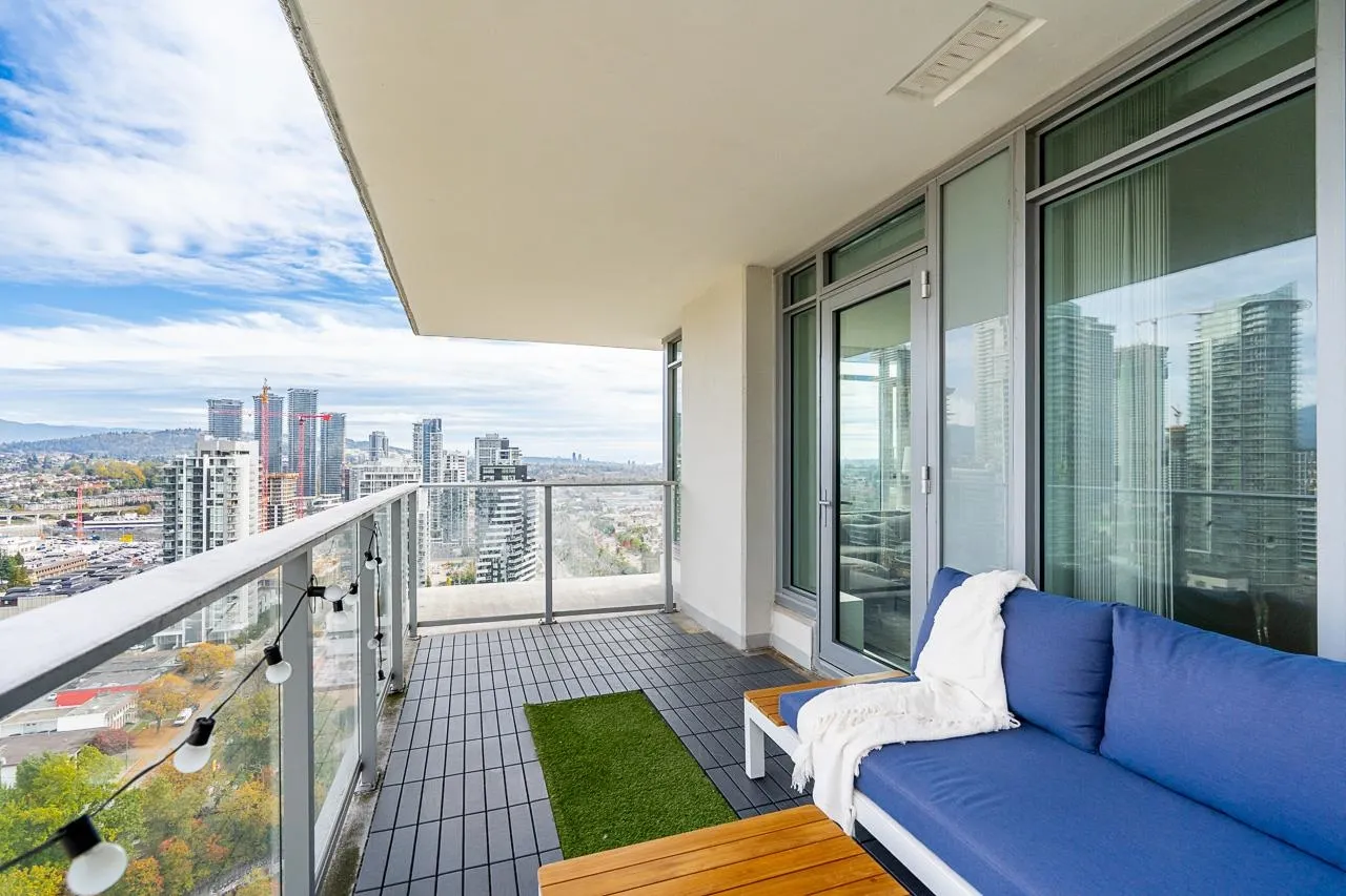2808 2388 Madison Avenue