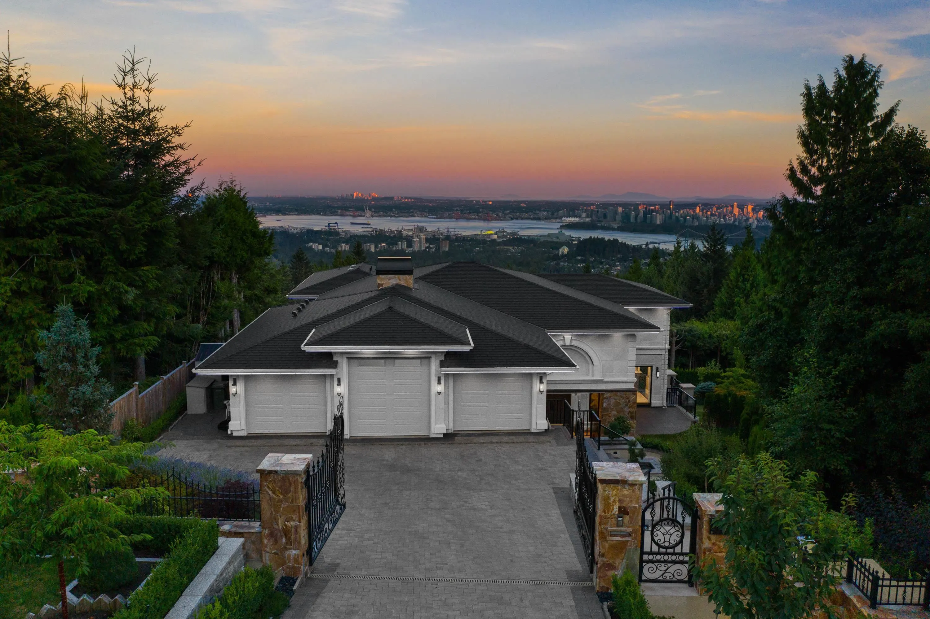1436 Sandhurst Place
