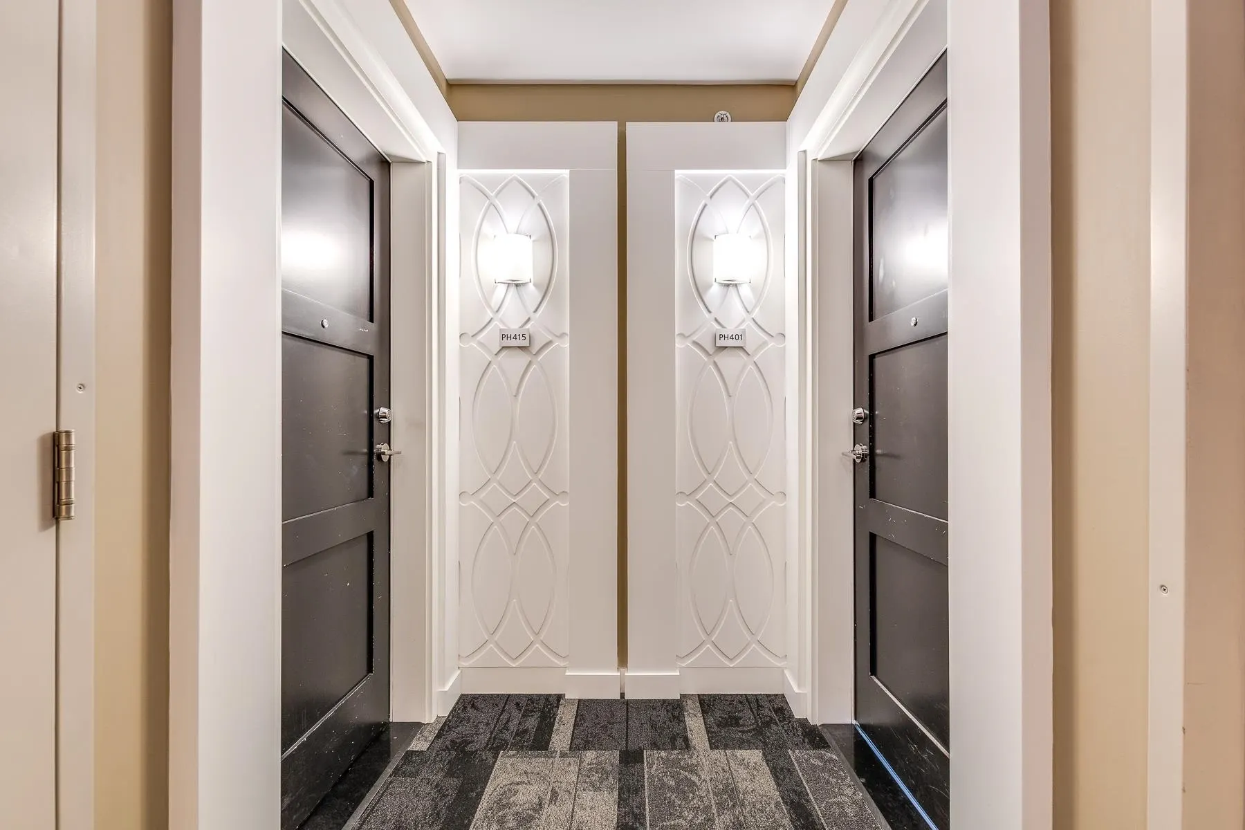 415 553 Foster Avenue