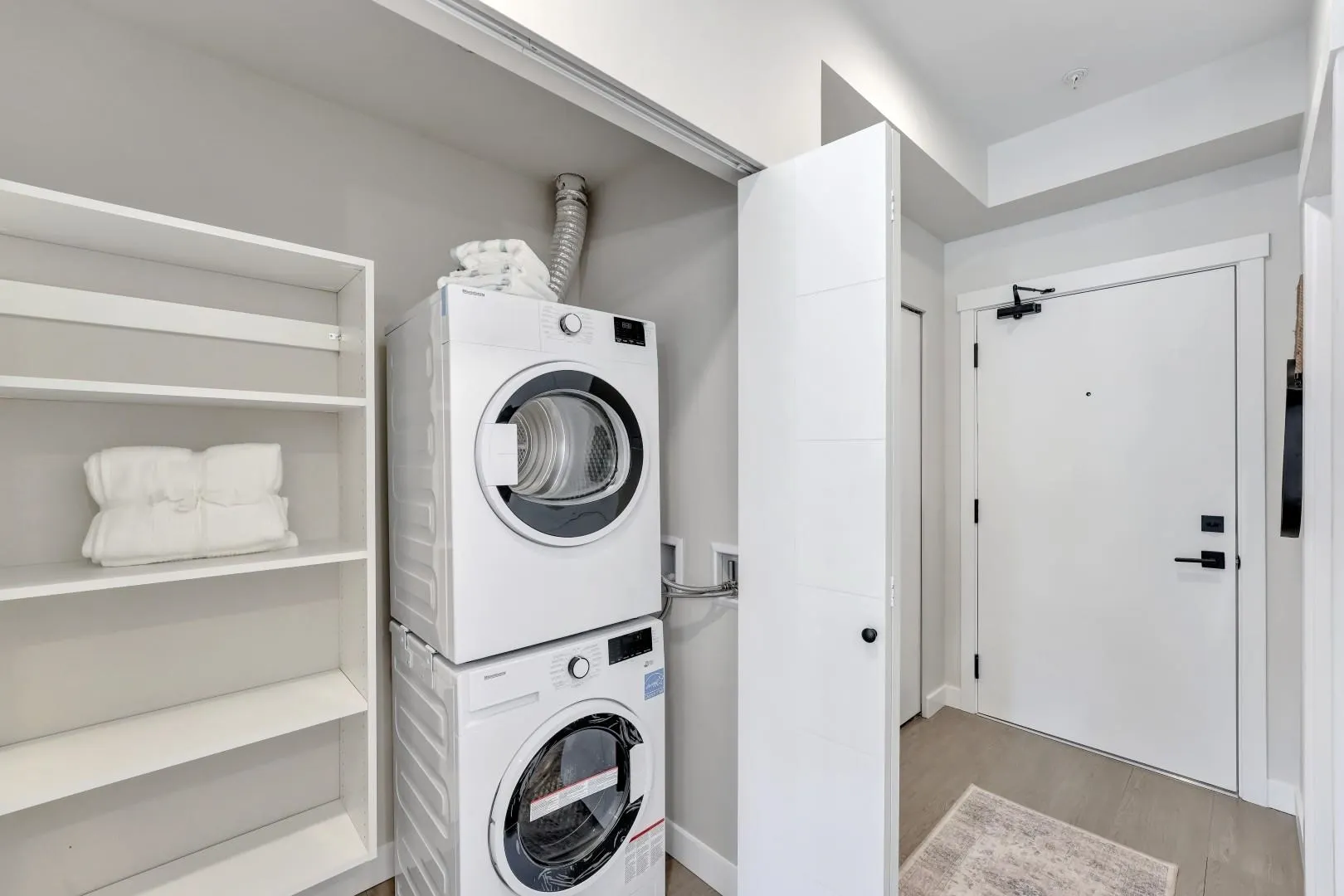 301 12143 223 Street