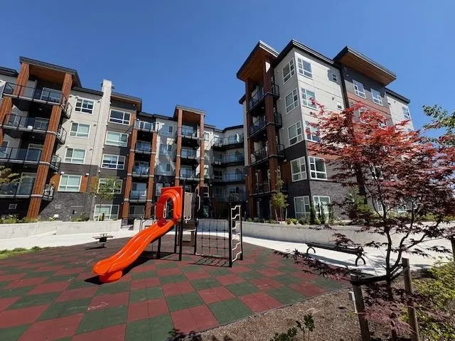 301 12143 223 Street