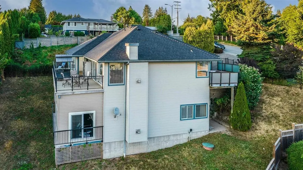 11451 Best Street