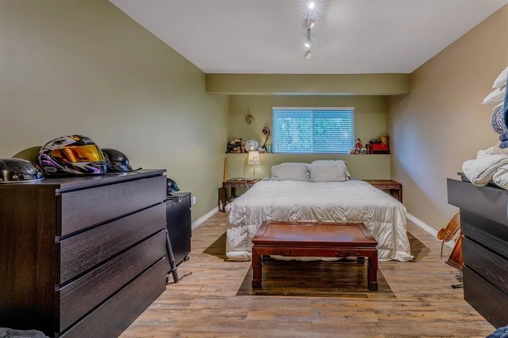 11451 Best Street