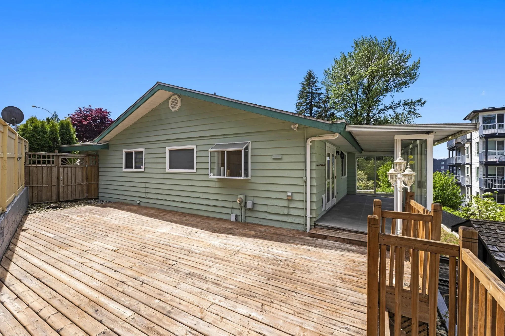171 Edward Crescent