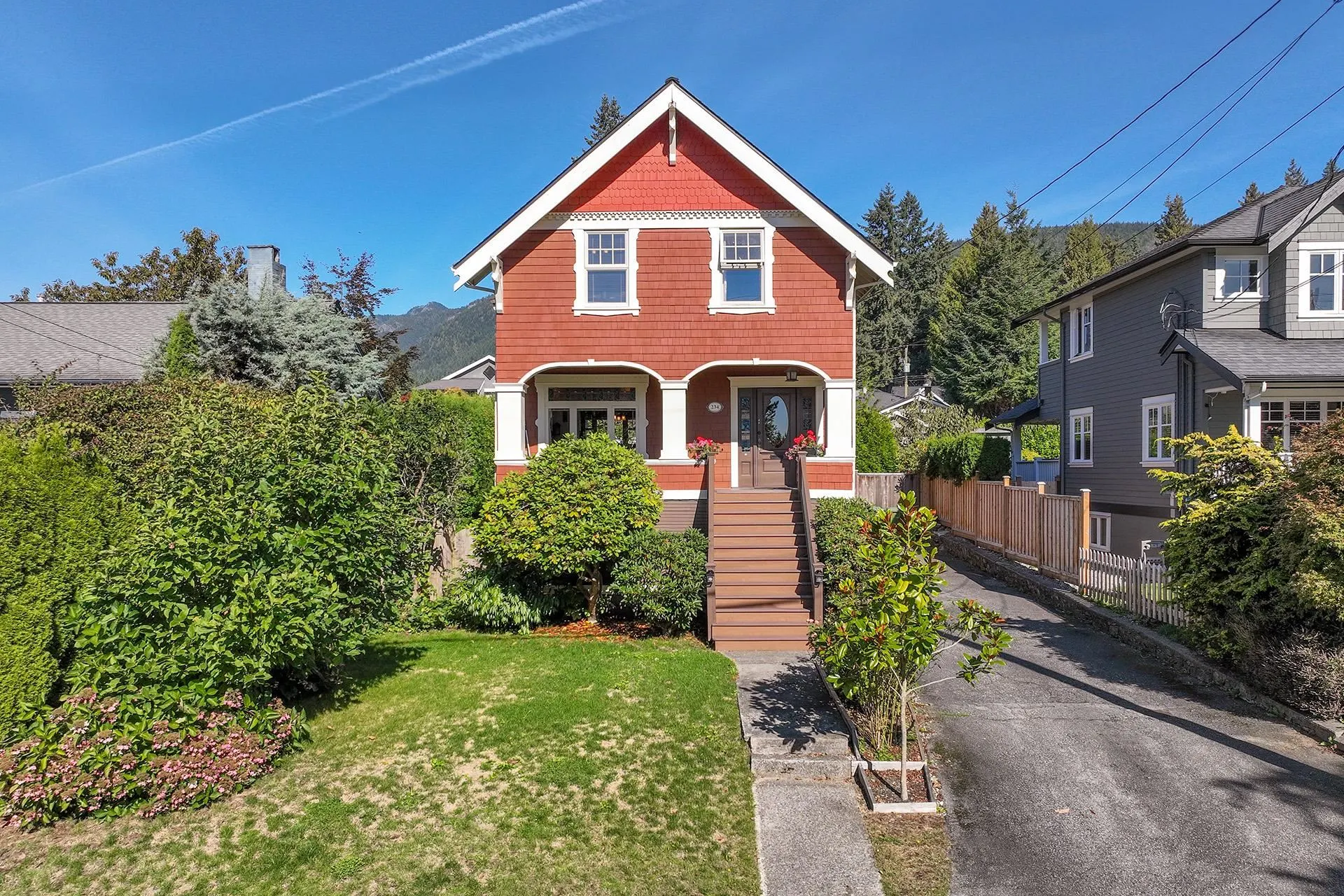 234 W Windsor Road