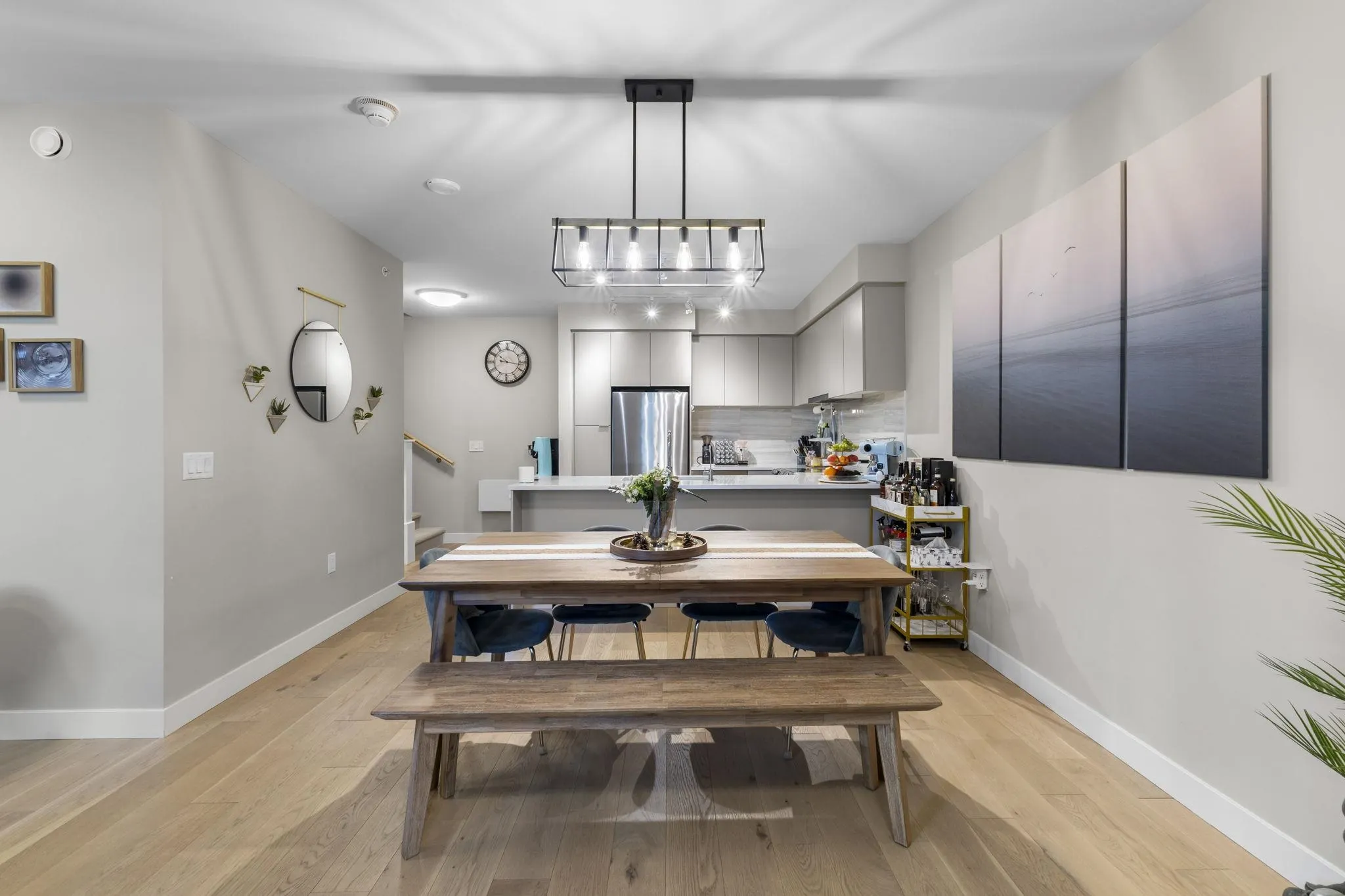 111 8761 University Crescent