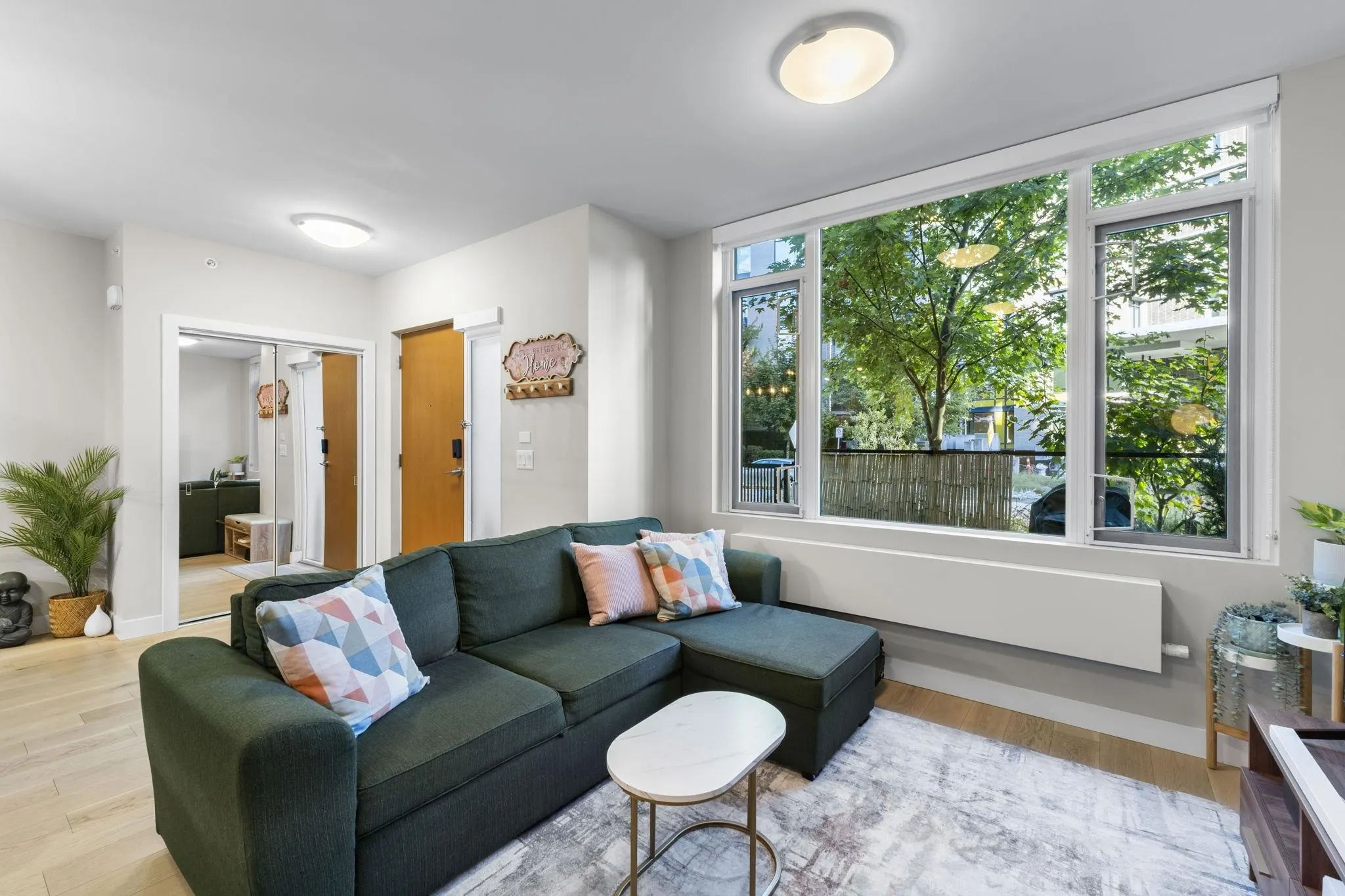 111 8761 University Crescent