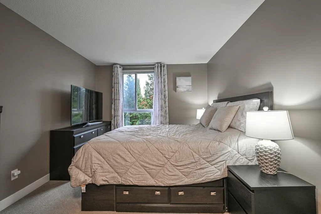 225 12085 228 Street