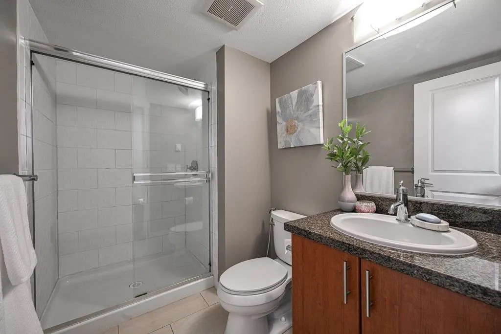 225 12085 228 Street