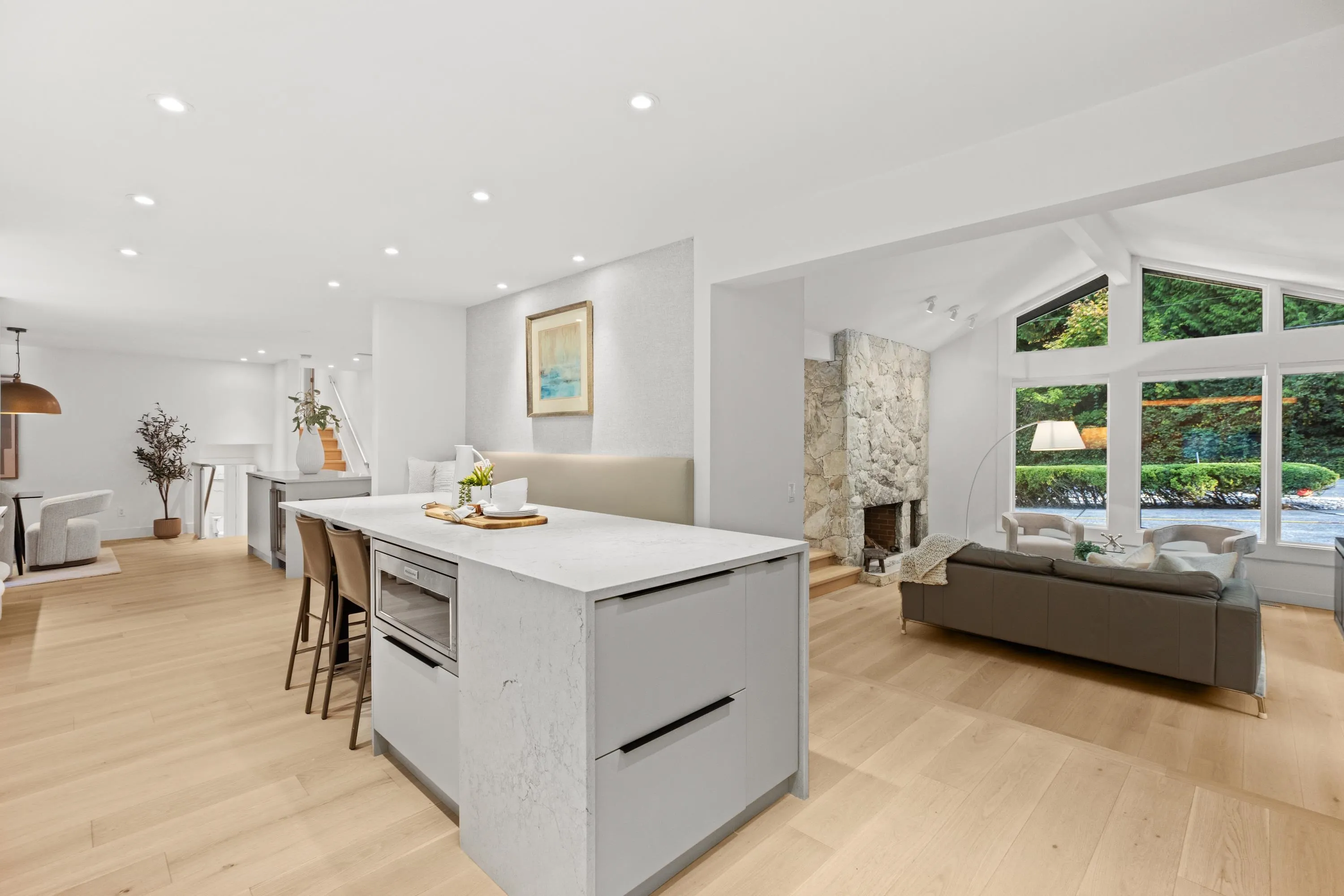 5540 Marine Drive