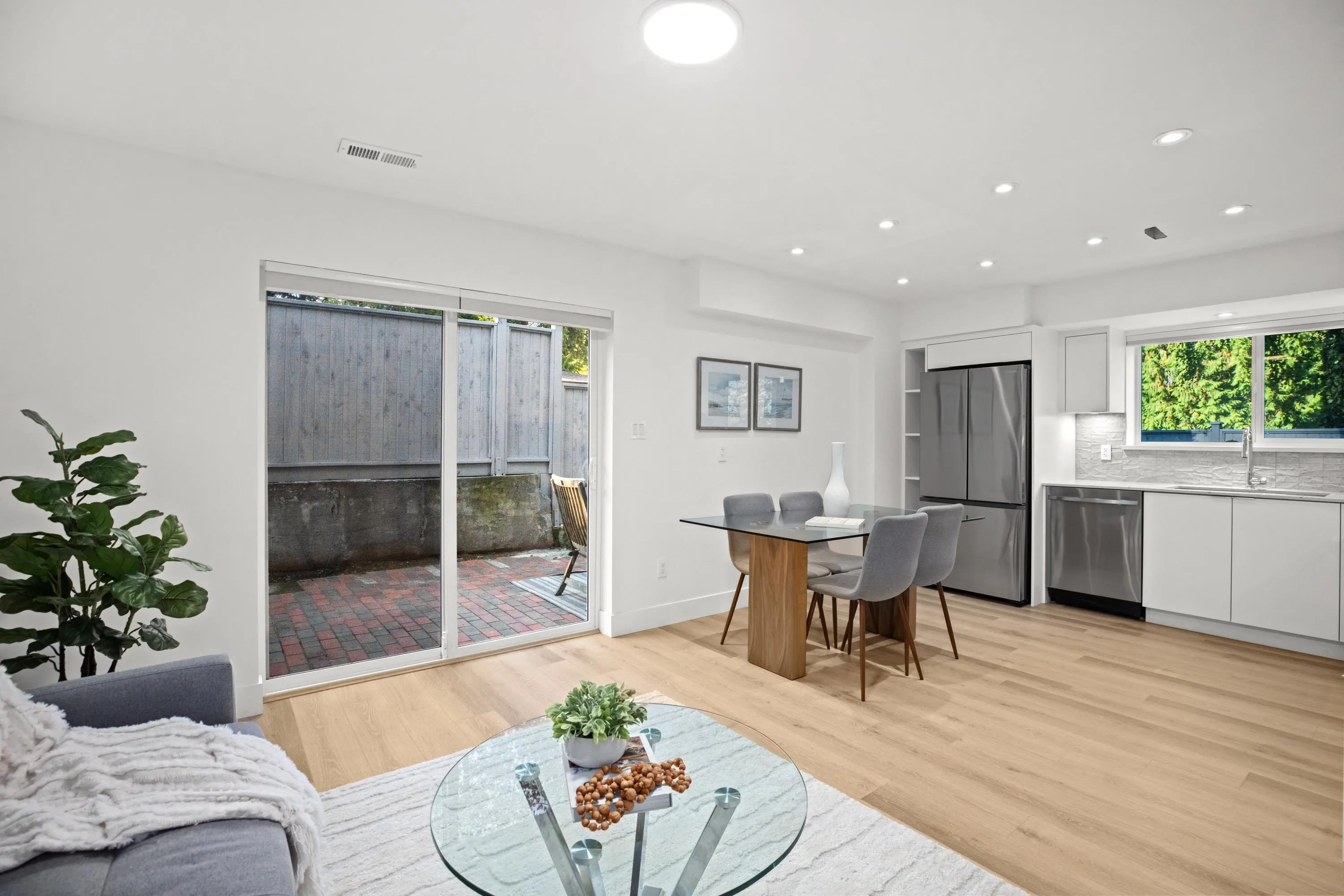5540 Marine Drive