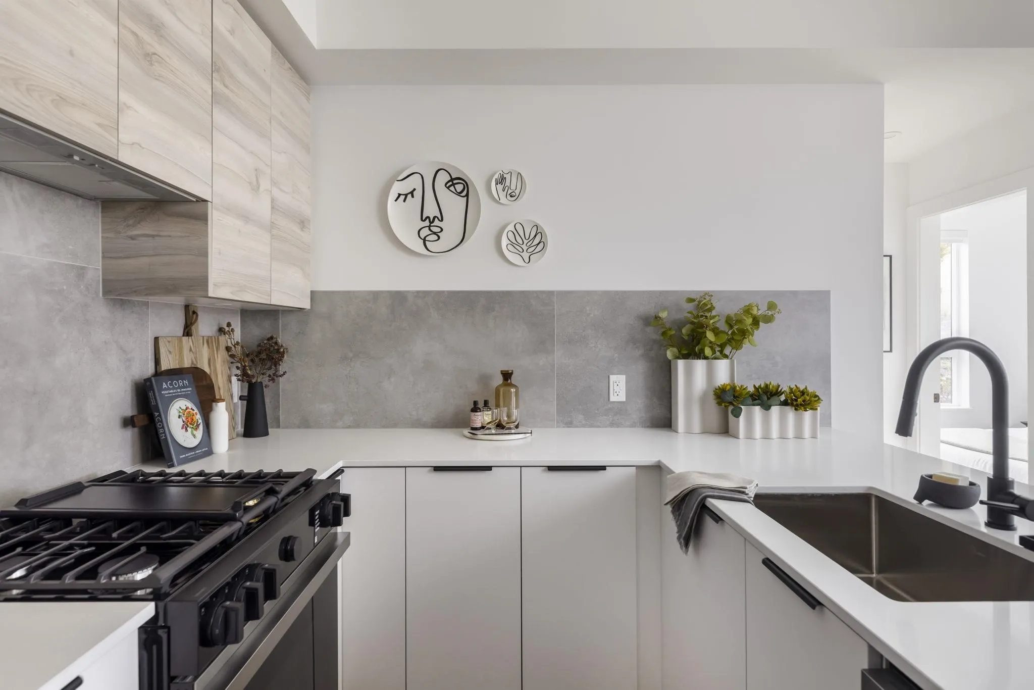 110 30494 Cardinal Avenue