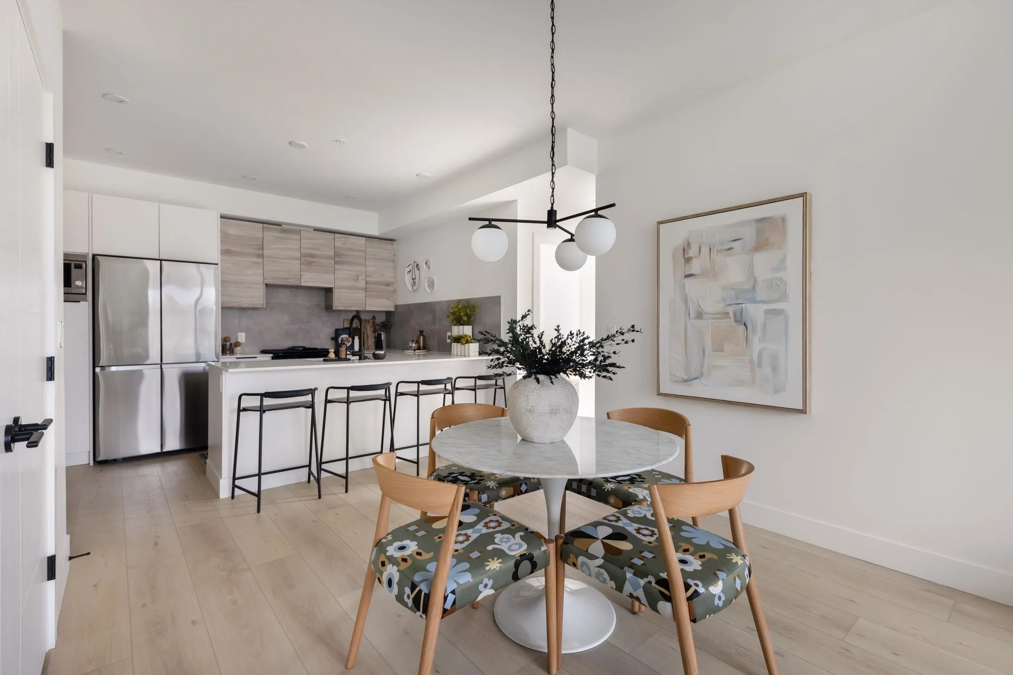 110 30494 Cardinal Avenue