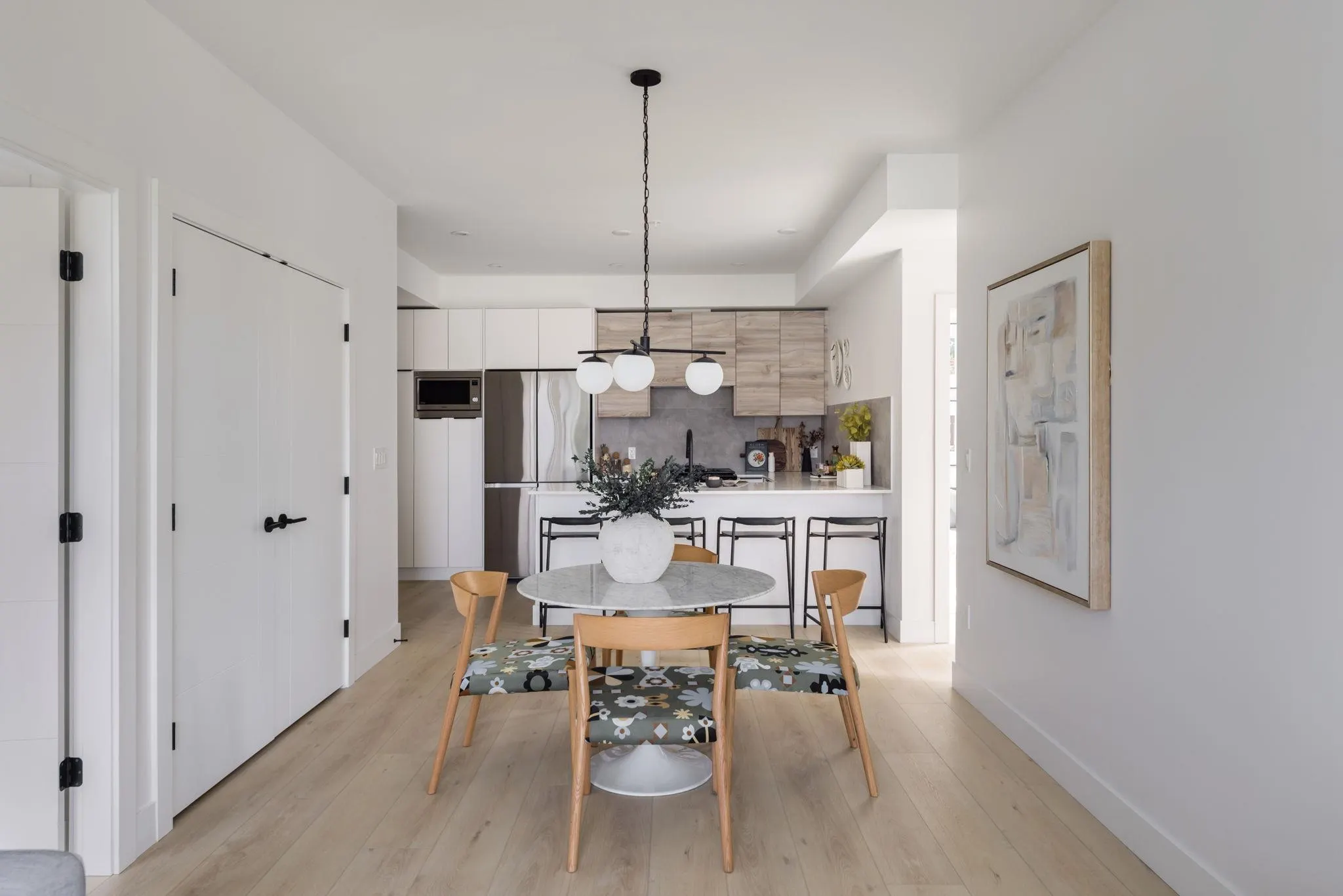 110 30494 Cardinal Avenue