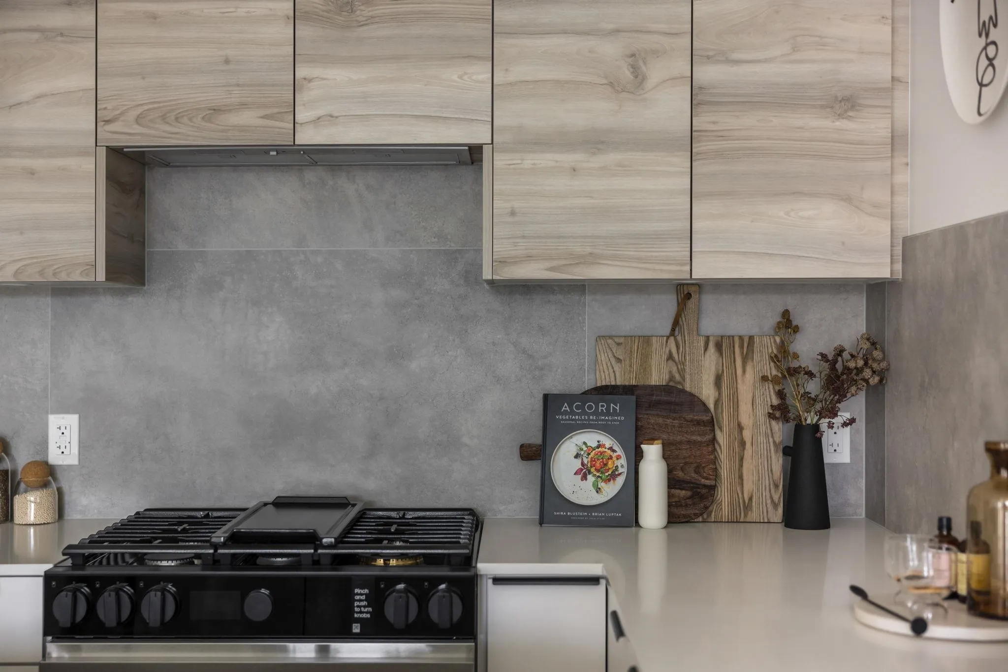 110 30494 Cardinal Avenue