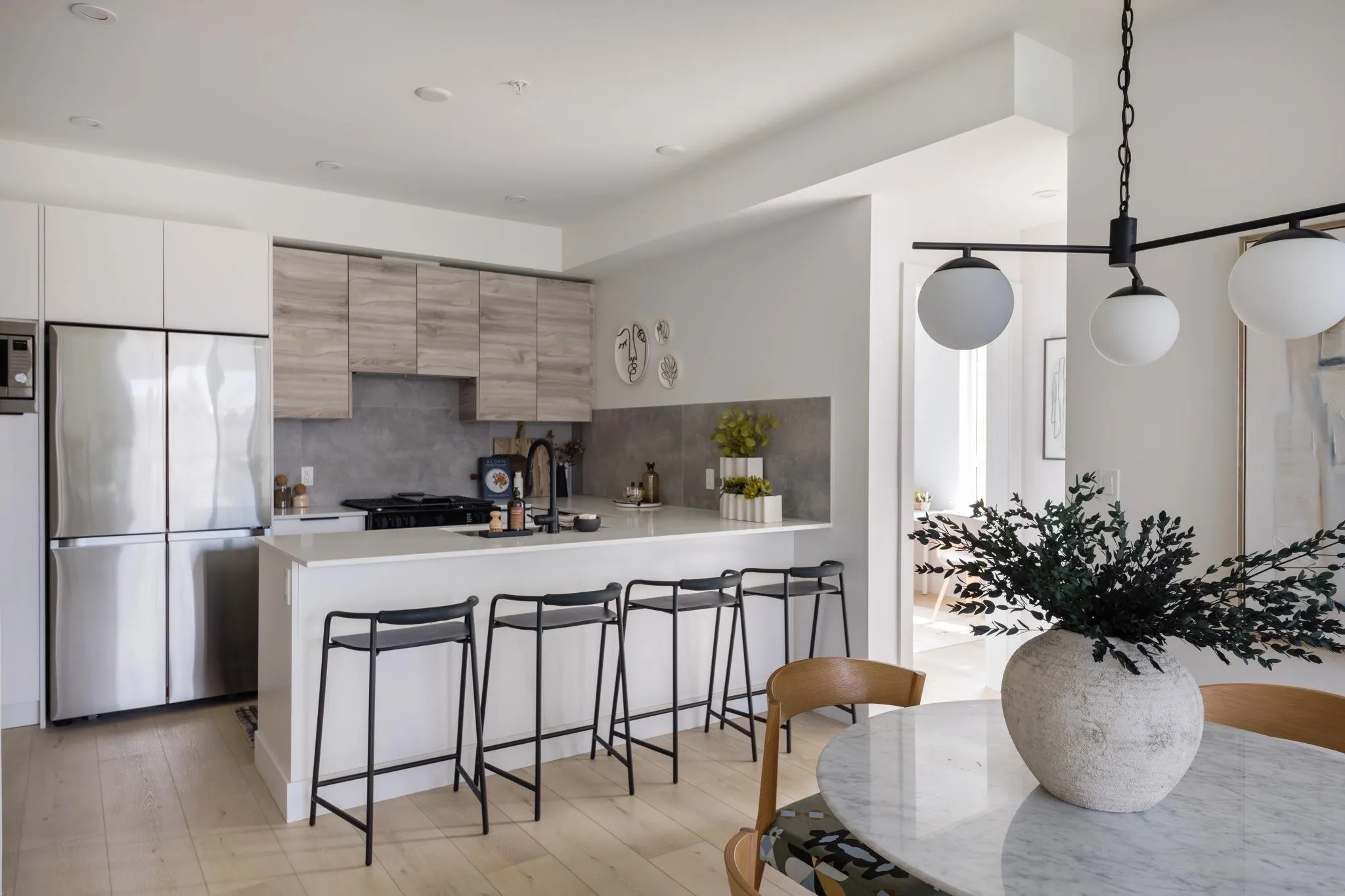 110 30494 Cardinal Avenue