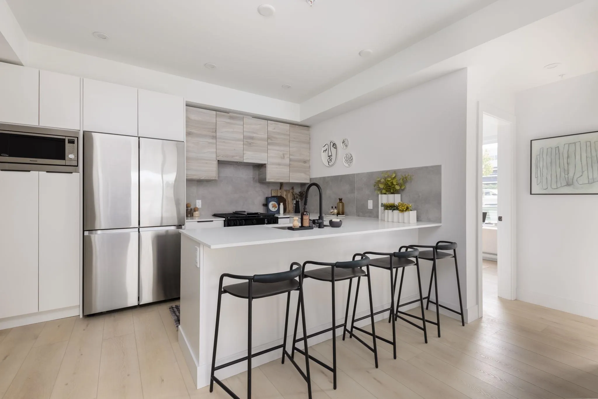 110 30494 Cardinal Avenue