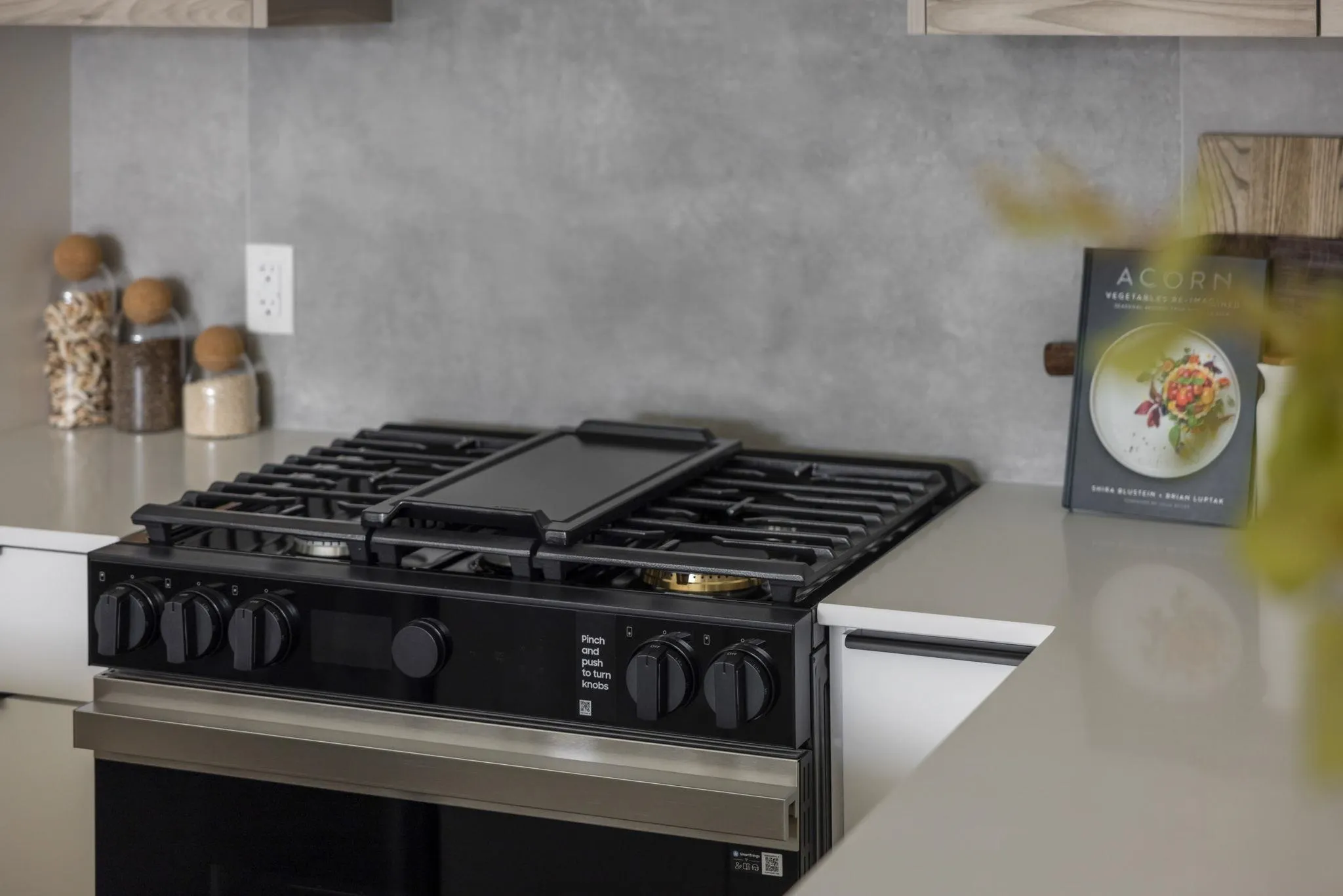 110 30494 Cardinal Avenue