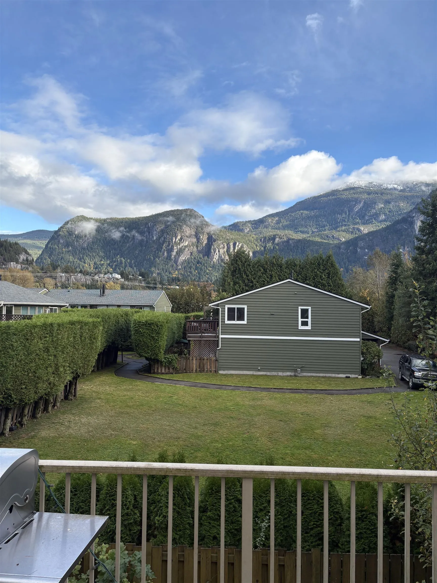 19 1188 Wilson Crescent