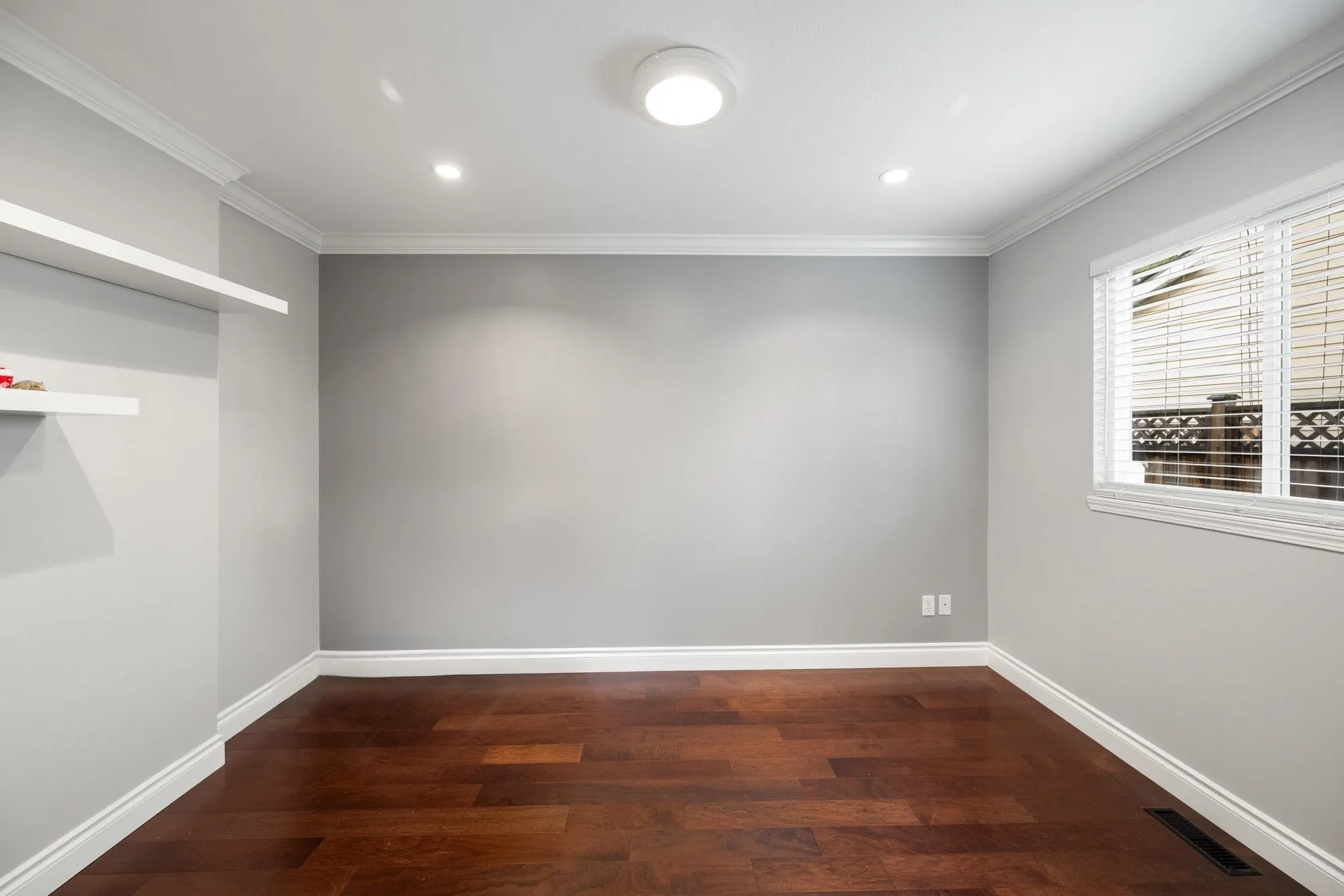 5976 Southpark Grove