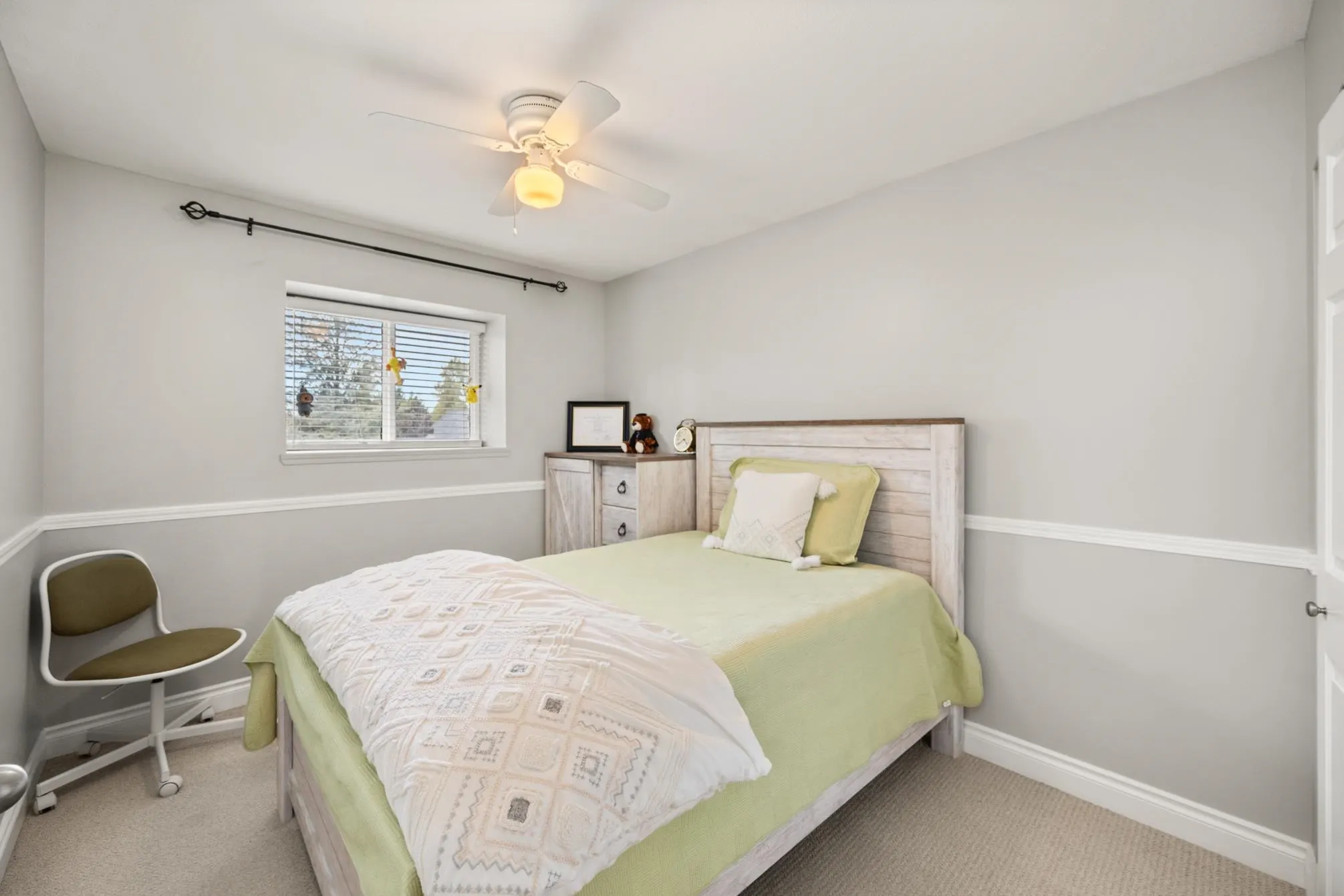 5976 Southpark Grove