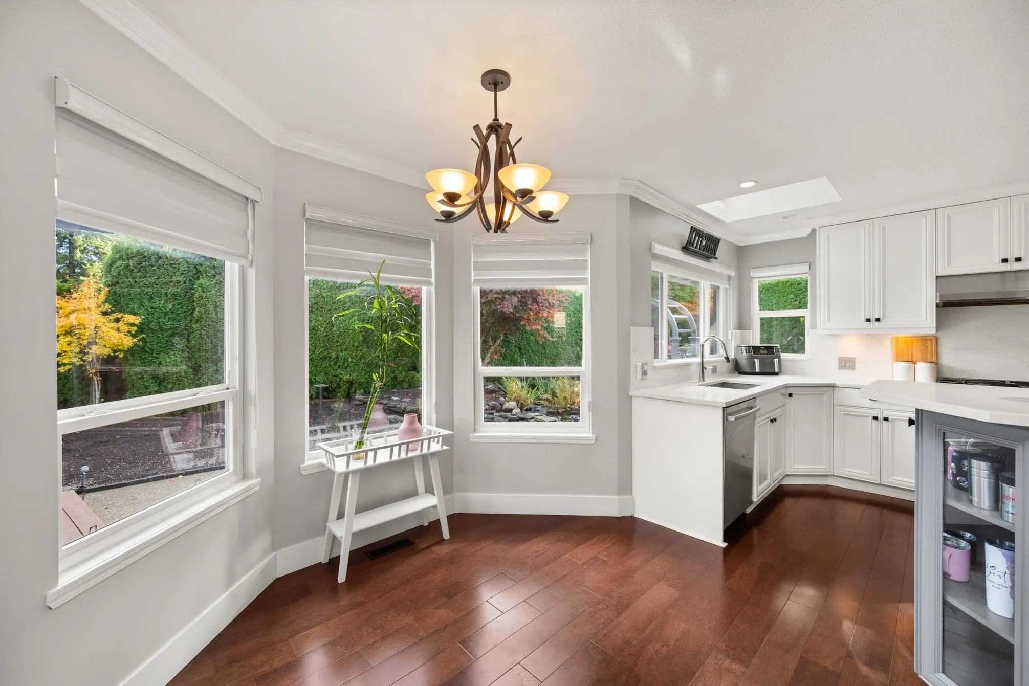 5976 Southpark Grove