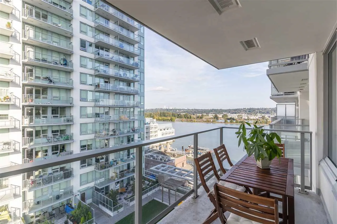 1106 988 Quayside Drive