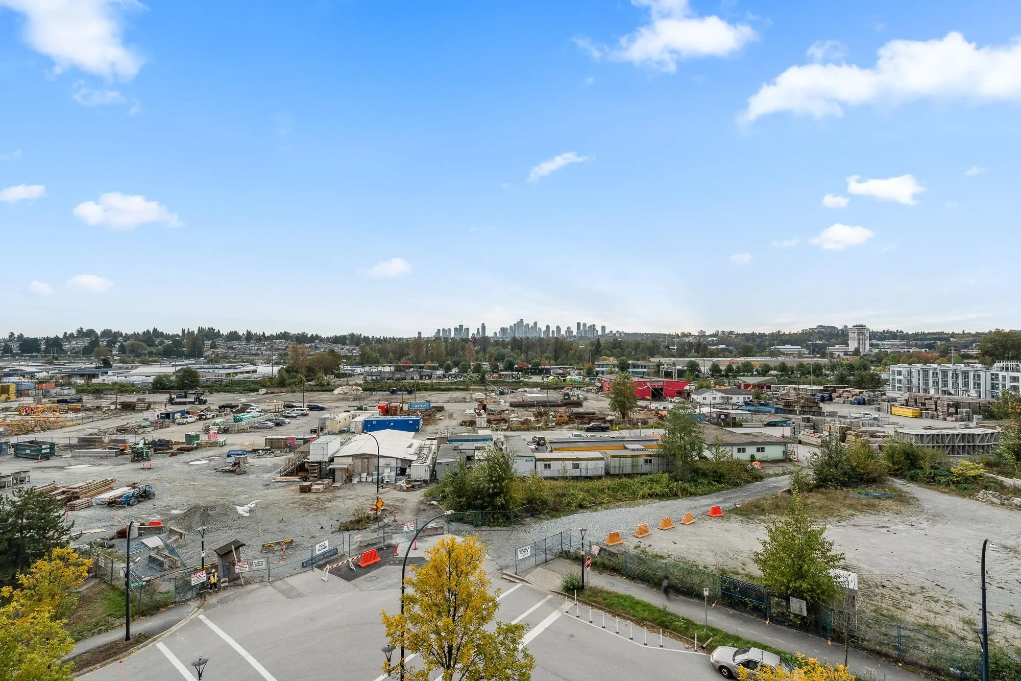 707 2289 Yukon Crescent