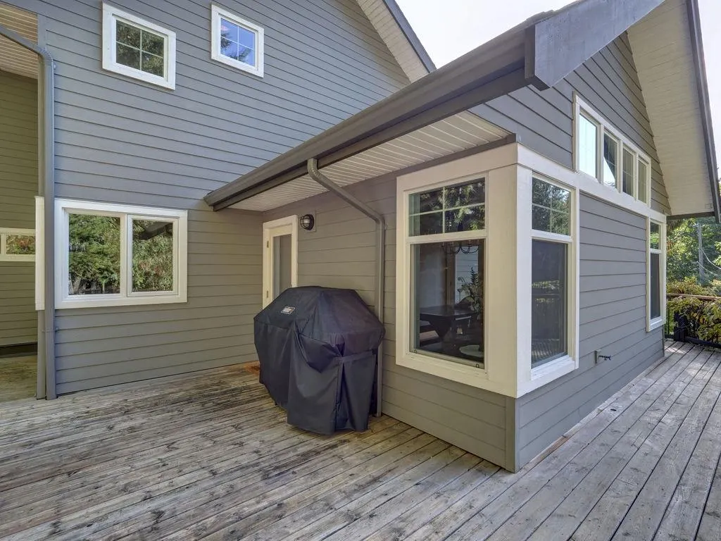 8116 Southwood Road