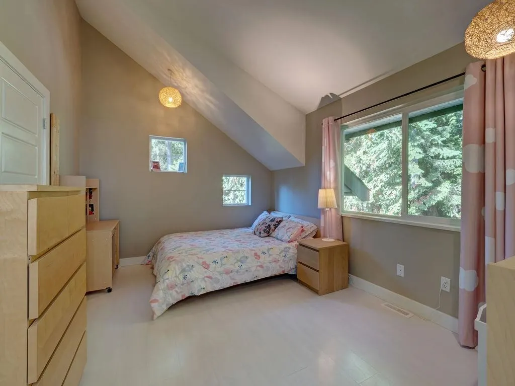 8116 Southwood Road