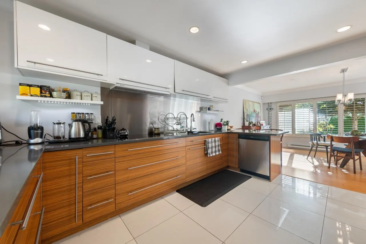 744 Kilkeel Place