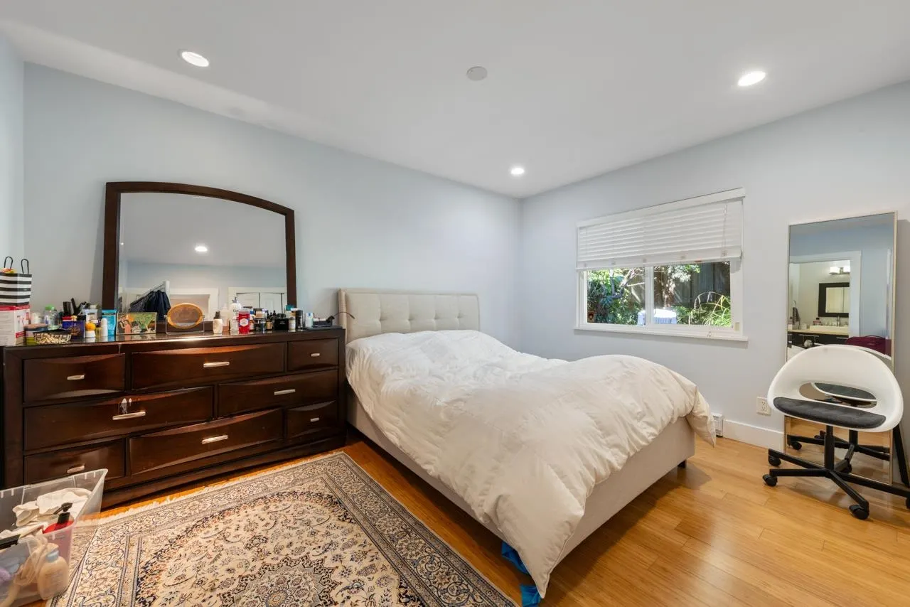 744 Kilkeel Place