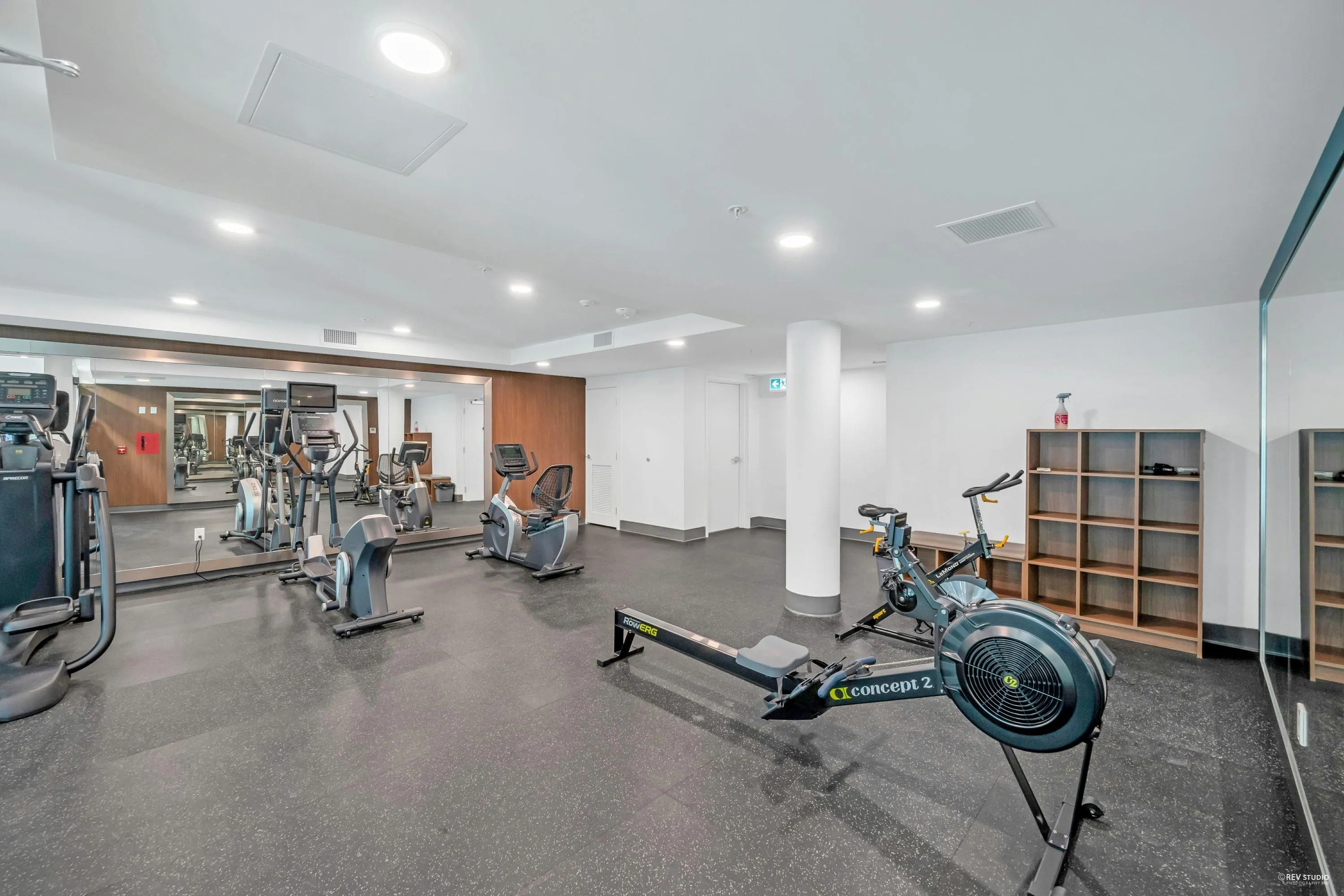 3 3280 Corvette Way