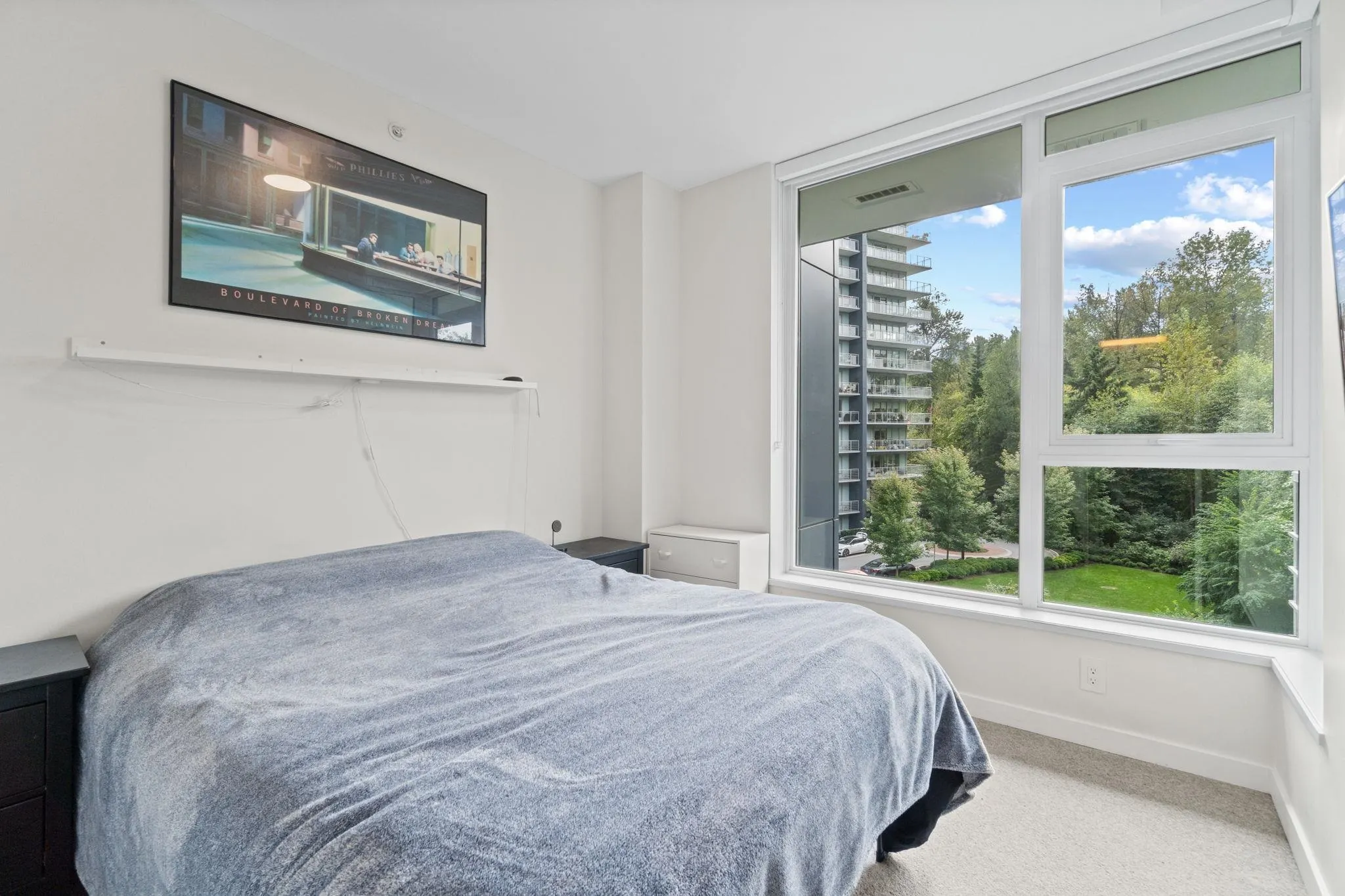 405 305 Morrissey Road