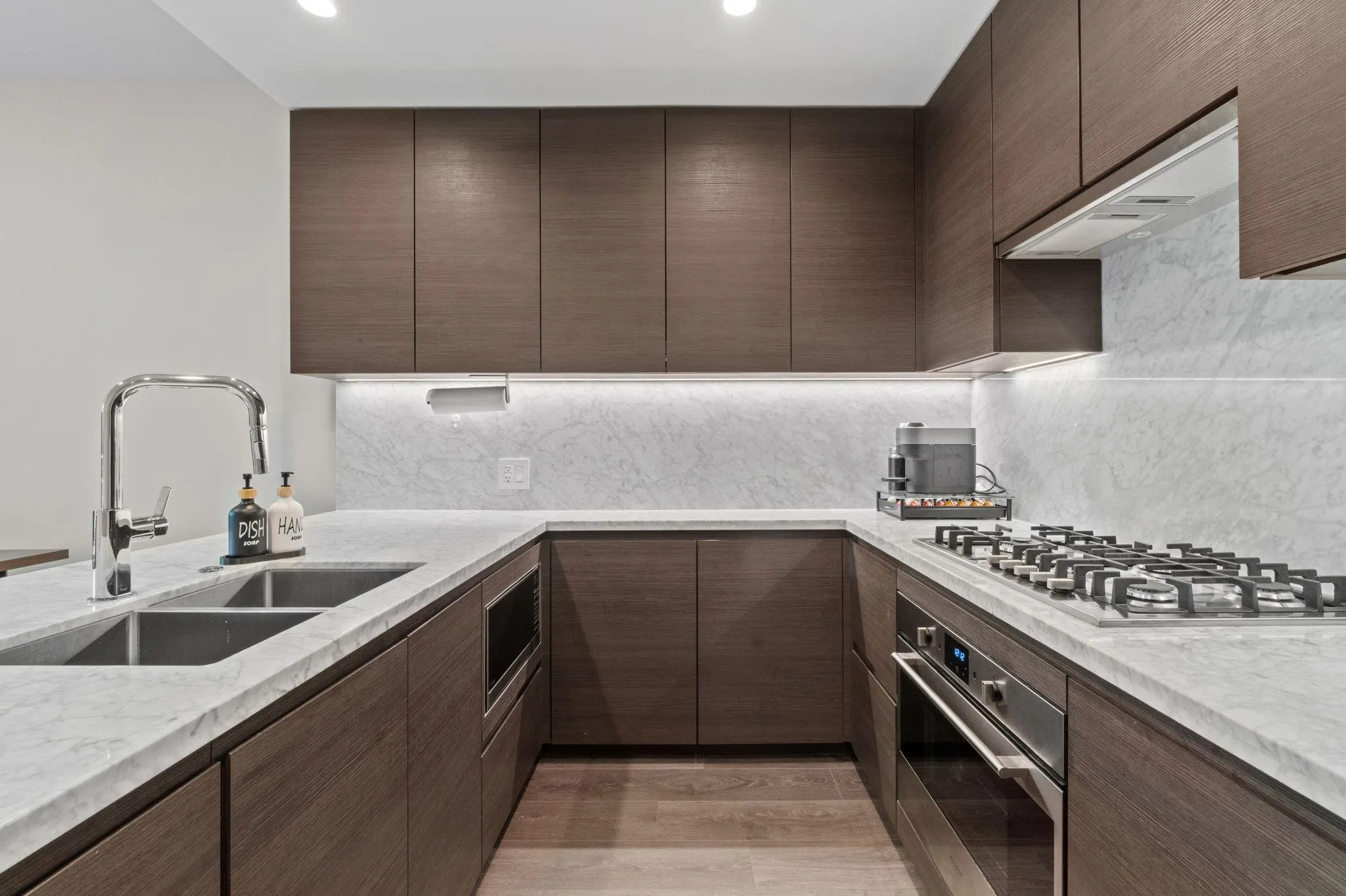 405 305 Morrissey Road