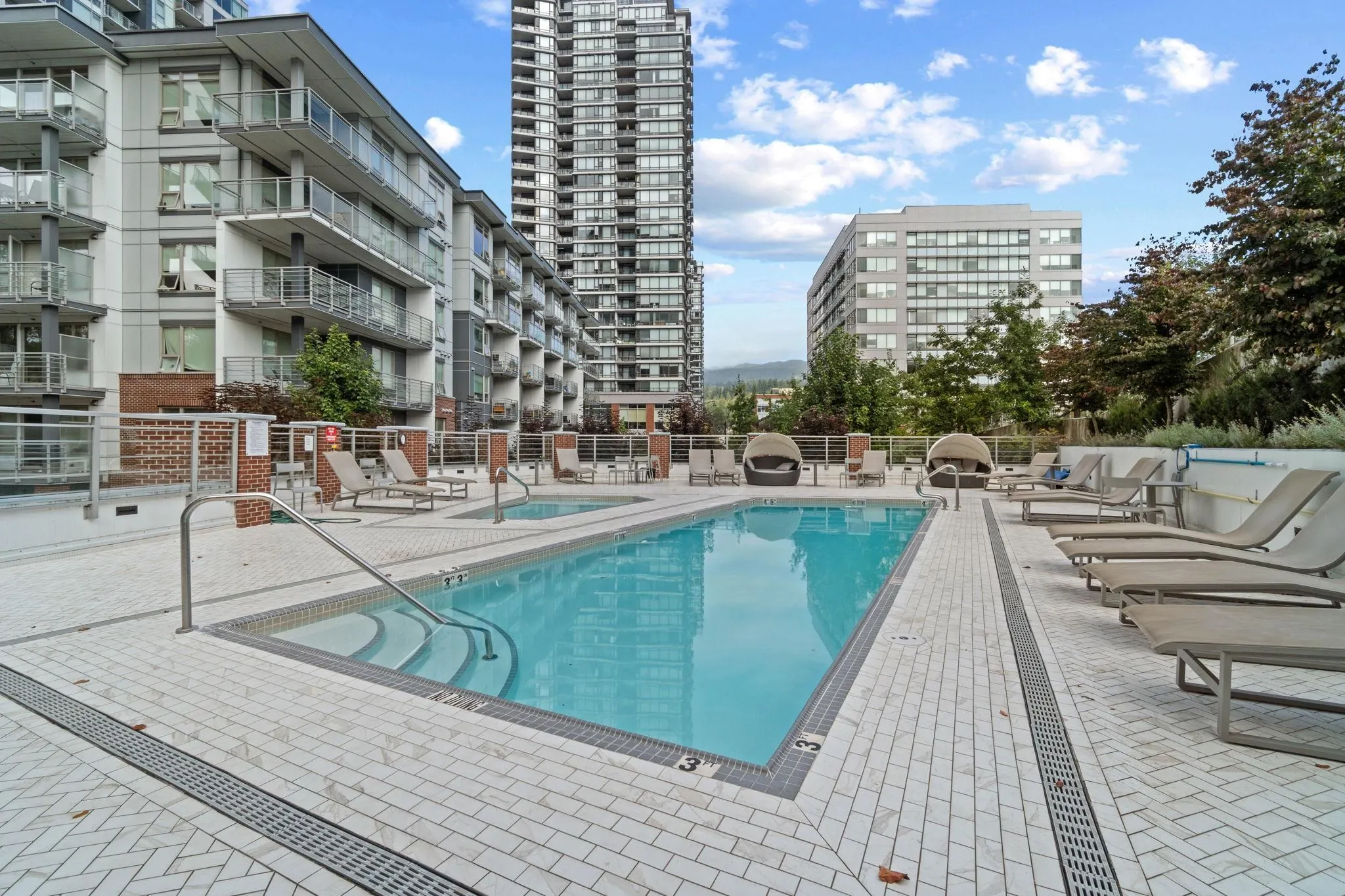 405 305 Morrissey Road