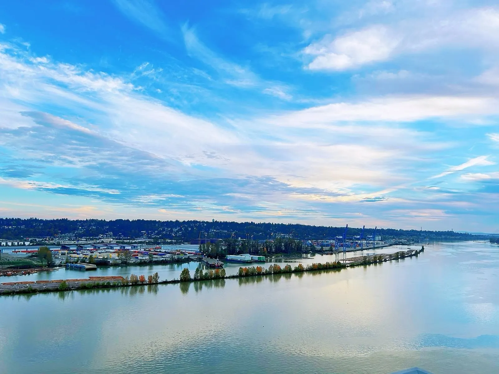 1802 680 Quayside Drive