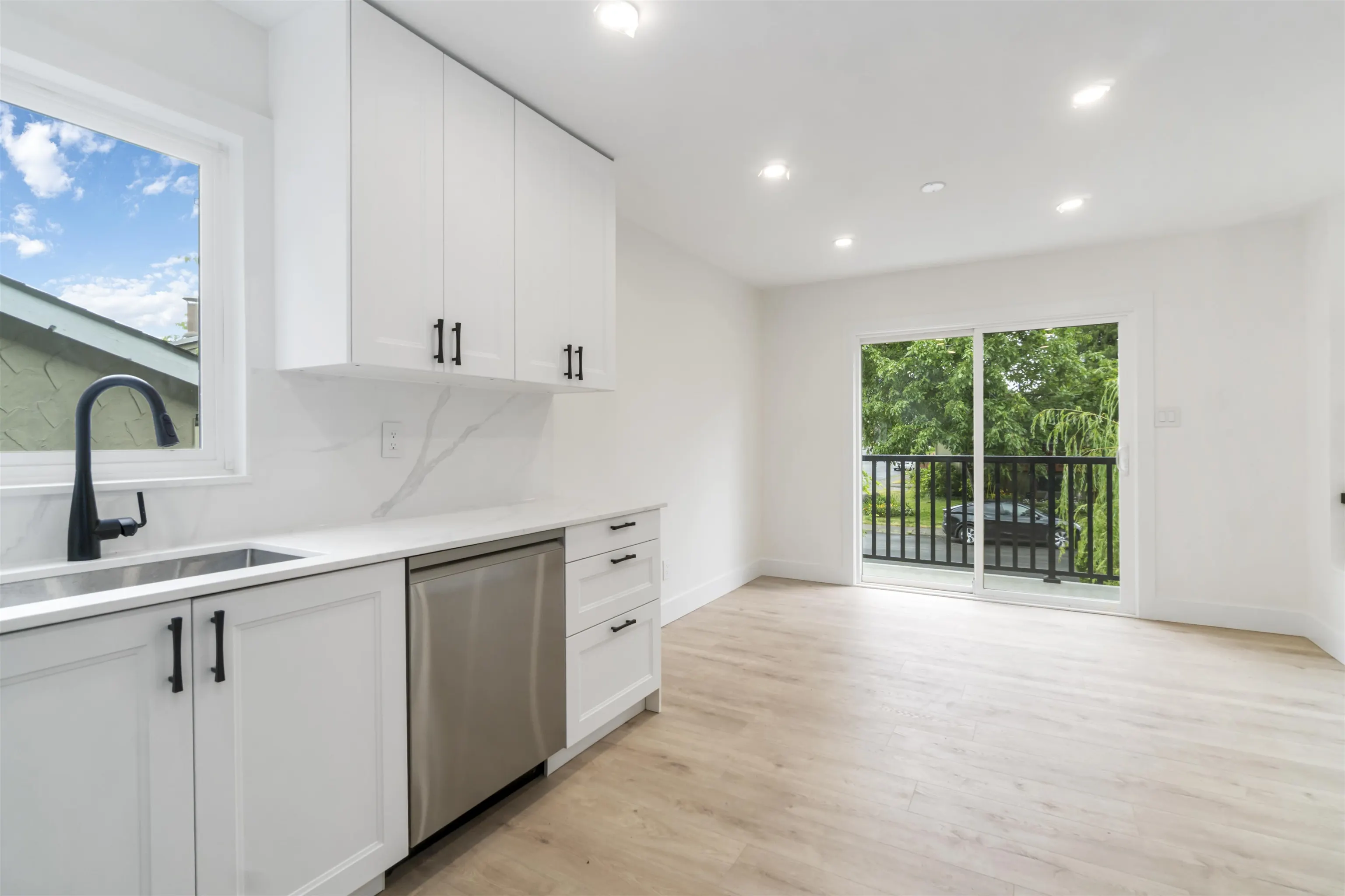 3228 Salt Spring Avenue