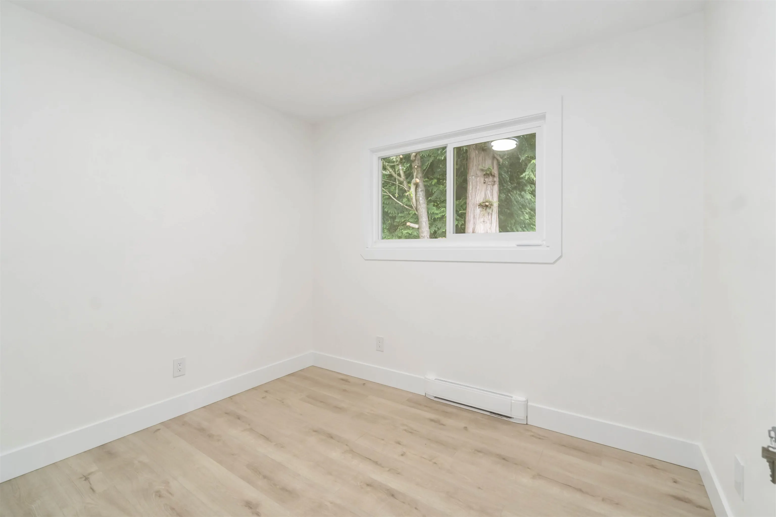 3228 Salt Spring Avenue