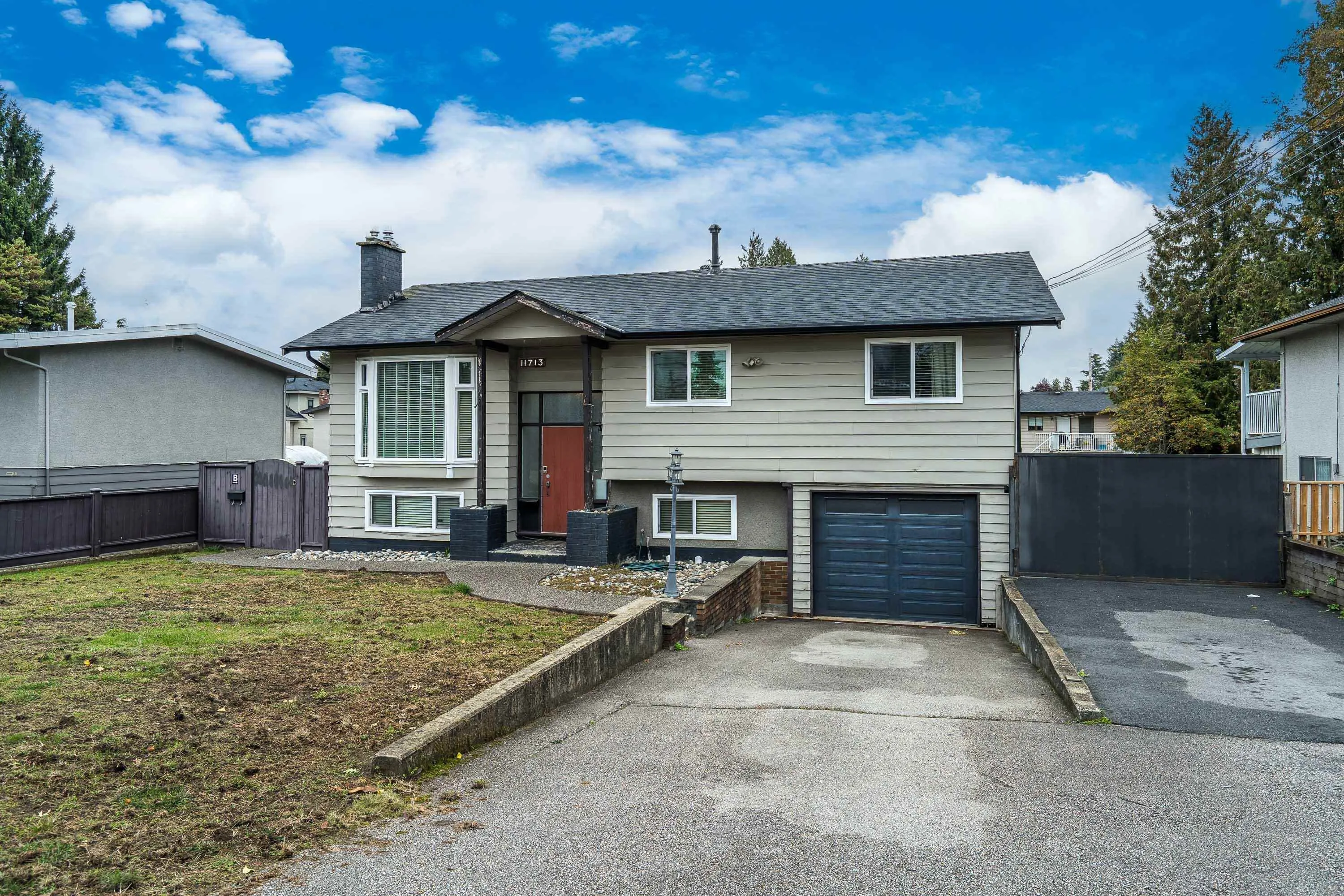 11713 94 Avenue