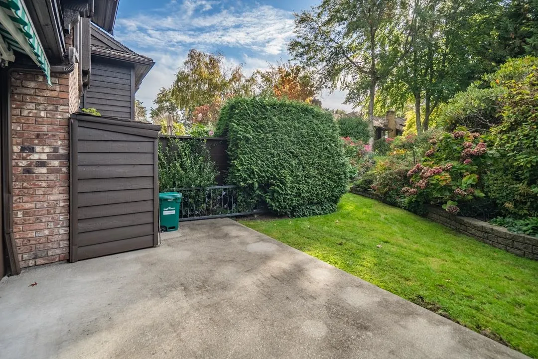 54 8111 Saunders Road