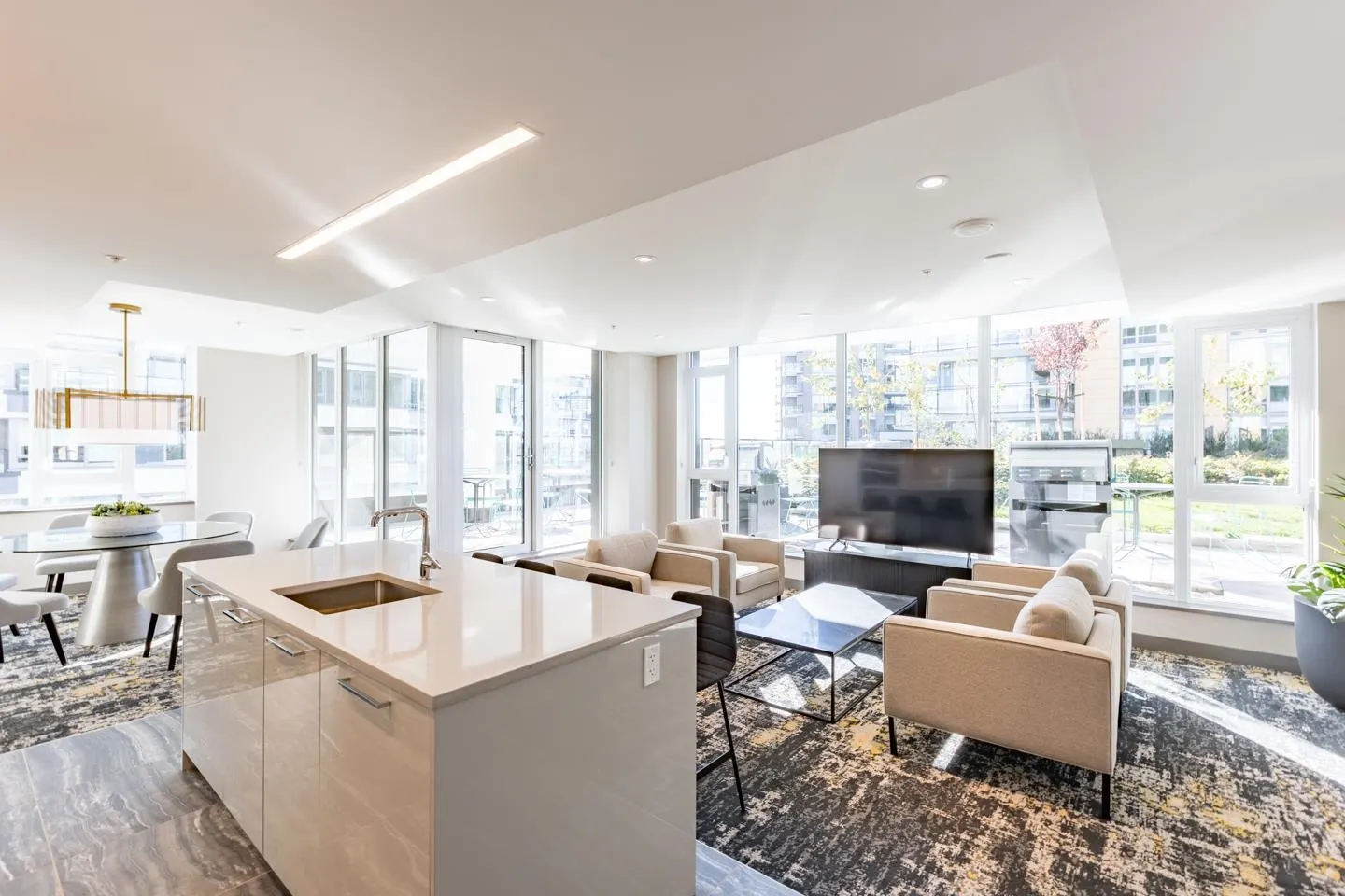 1603 8155 Capstan Way