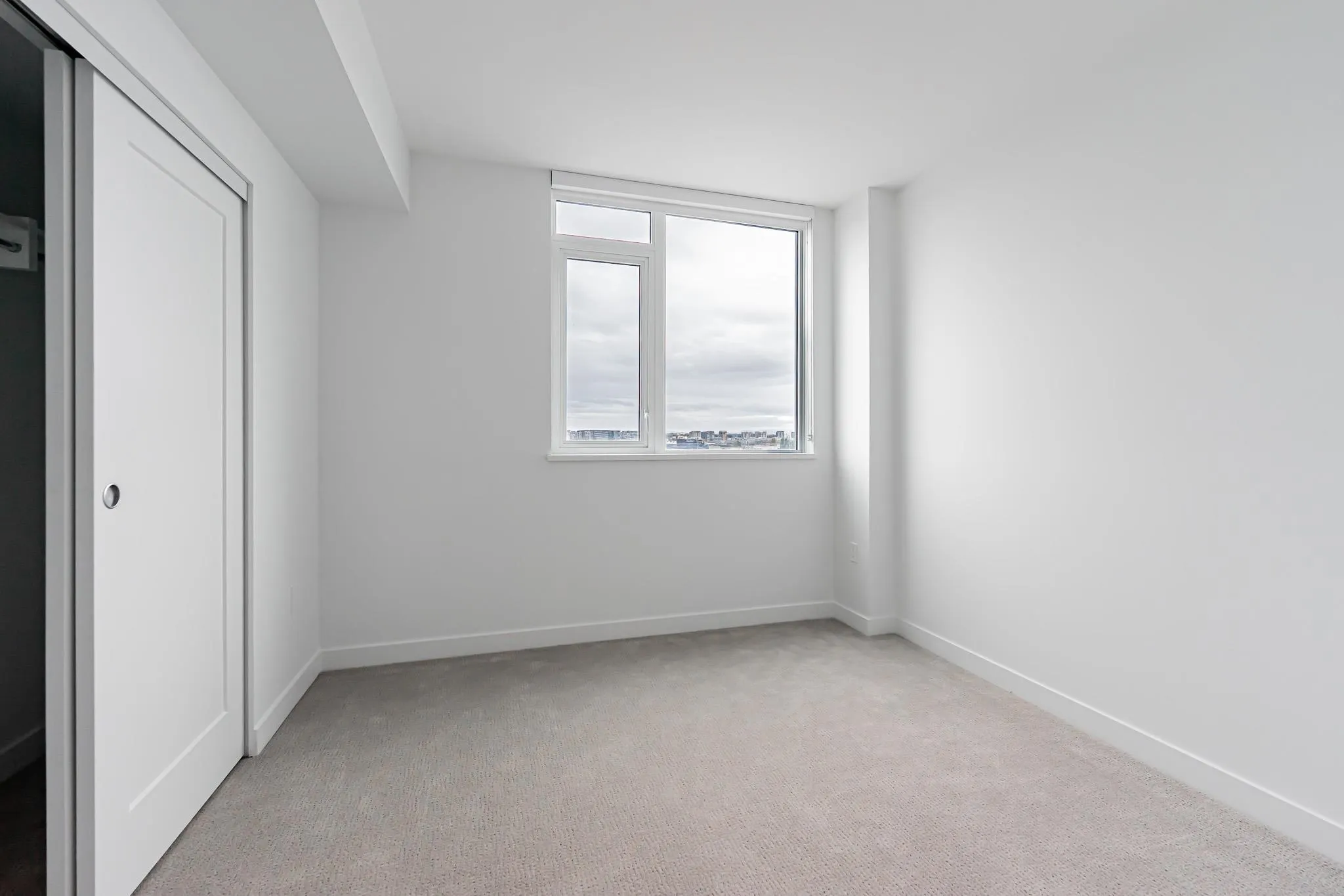 1603 8155 Capstan Way