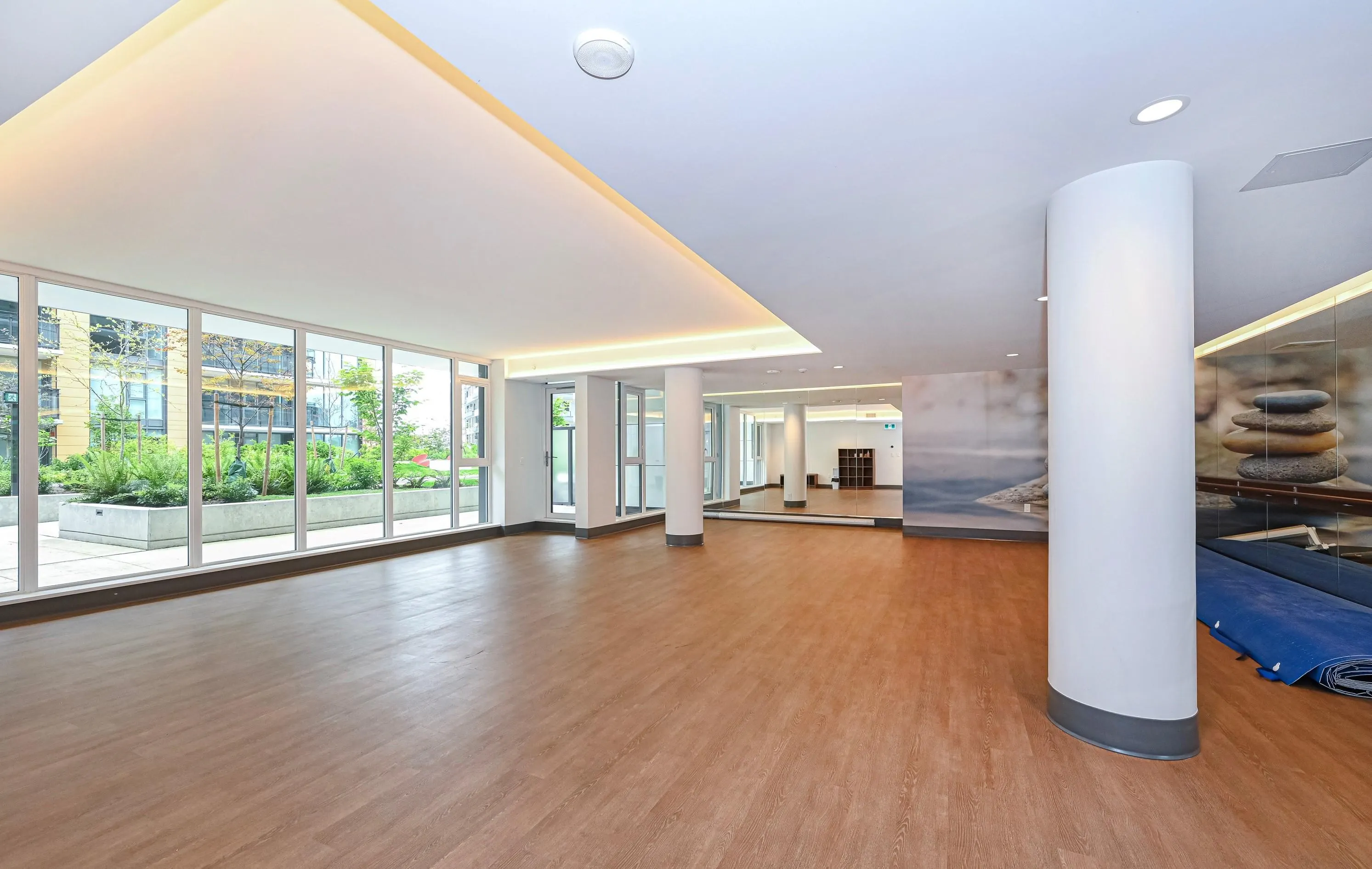 1603 8155 Capstan Way