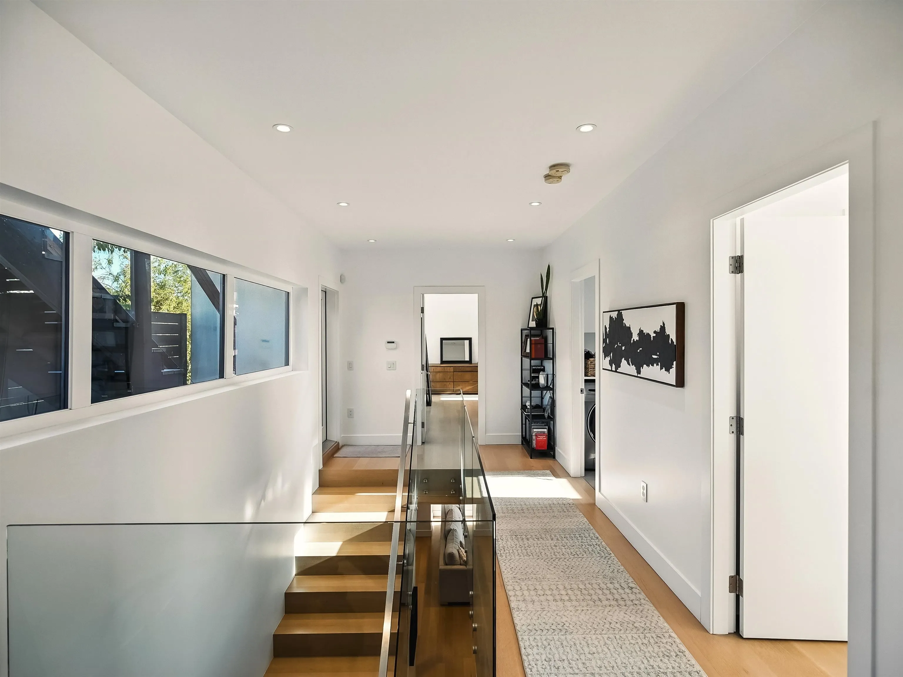 452 E 4th Street