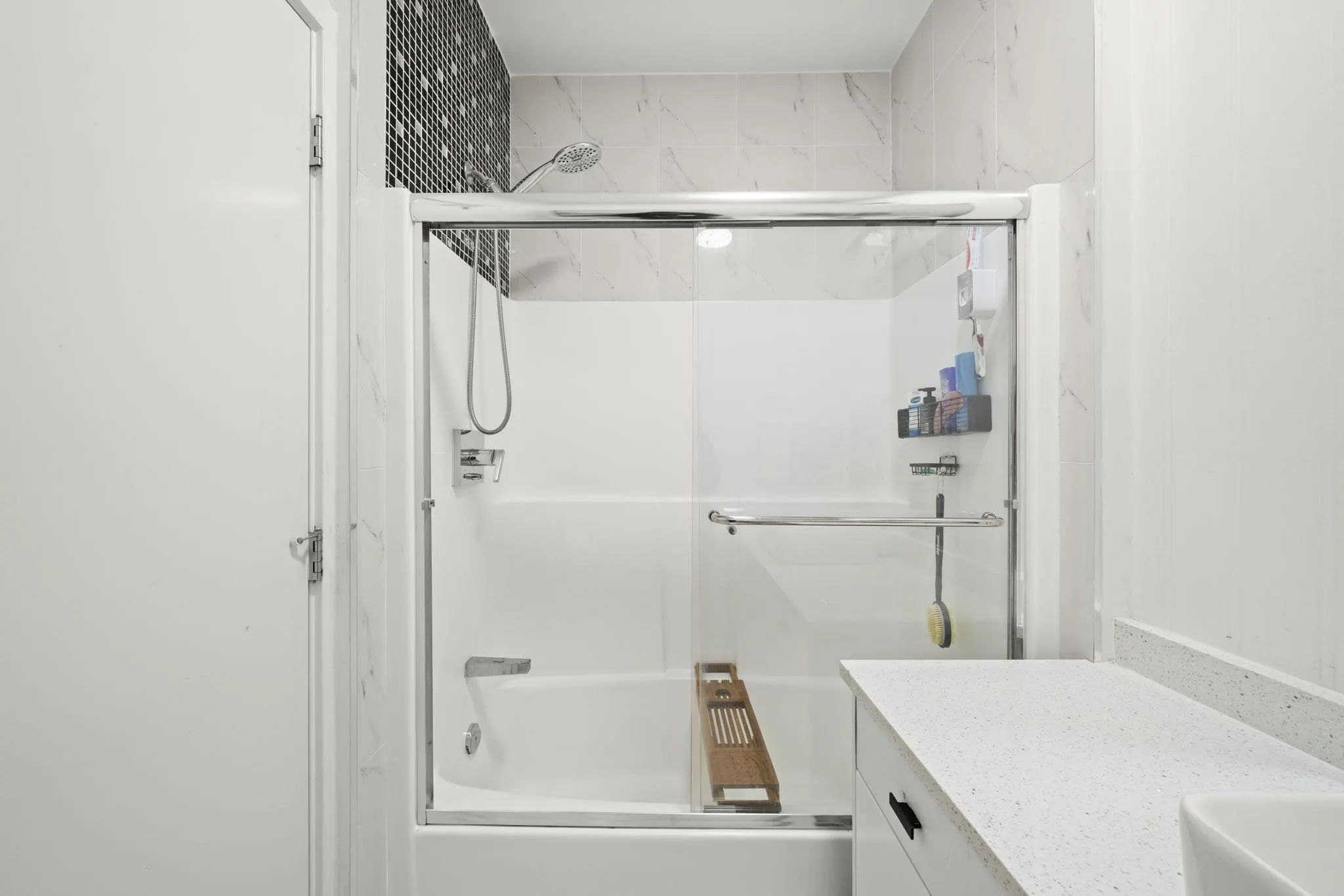 102 12310 222 Street